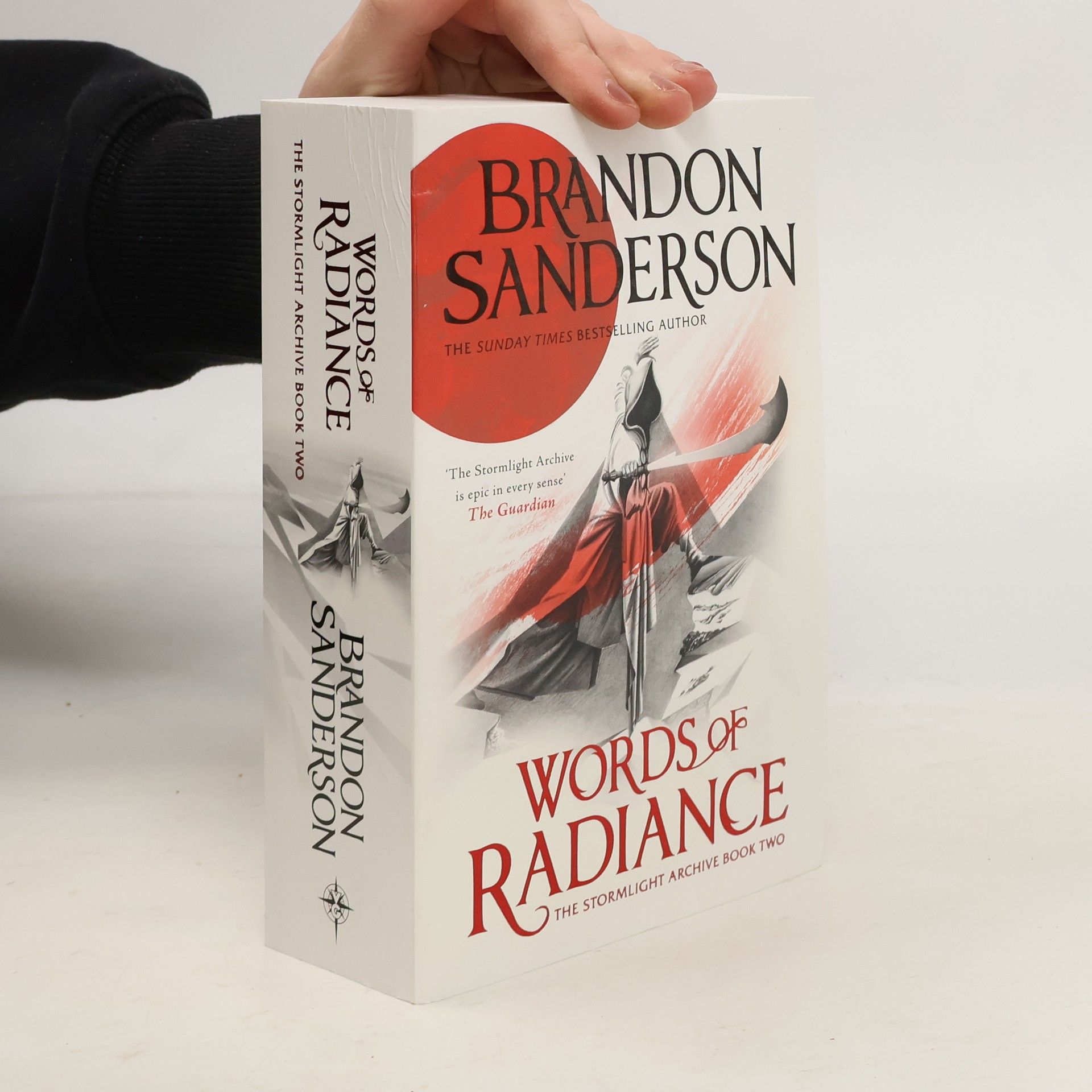 Brandon Sanderson Words of Radiance: The Stormlight Archive Book Two