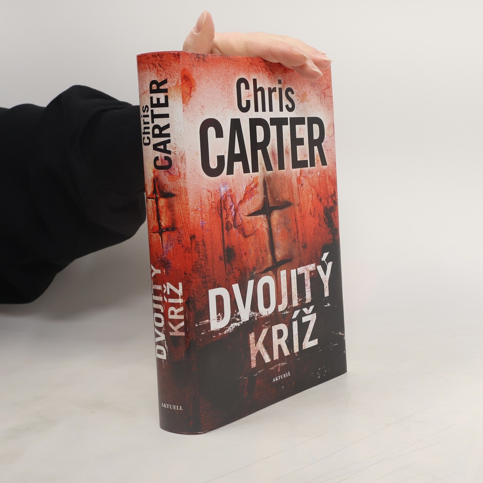 Chris Carter Dvojitý kríž