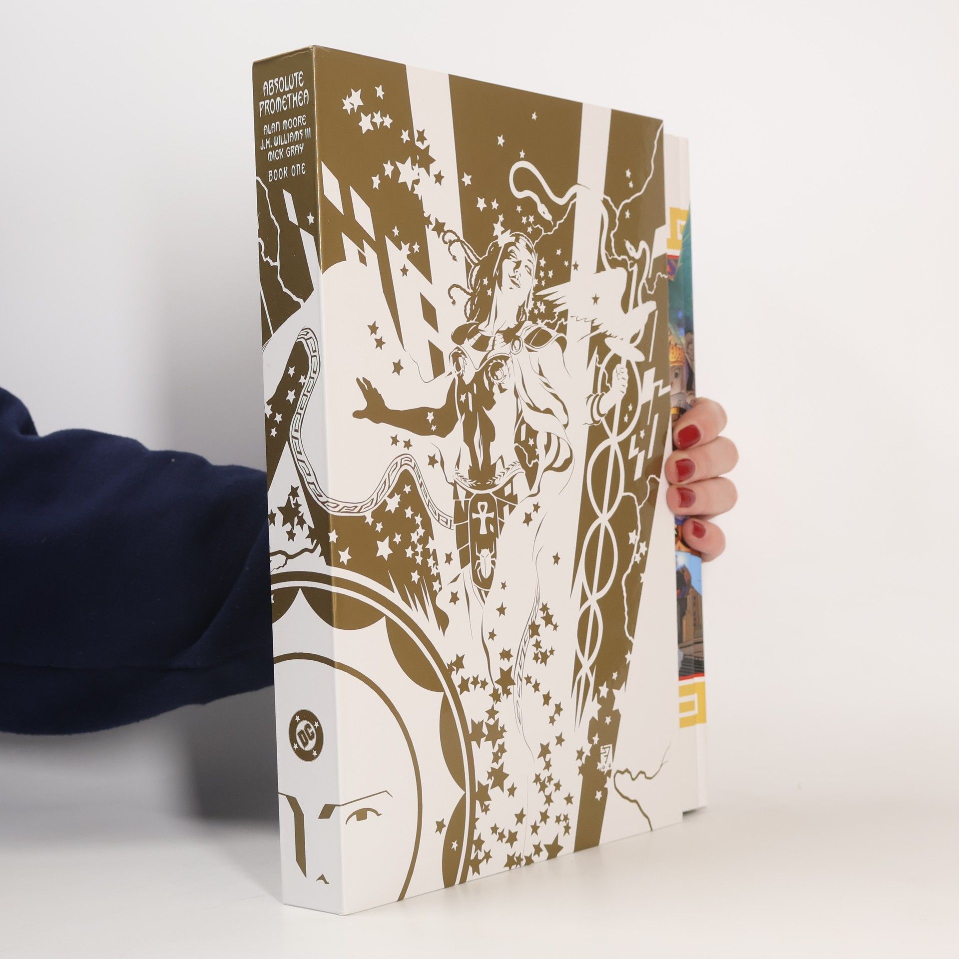 Absolute Promethea Book One