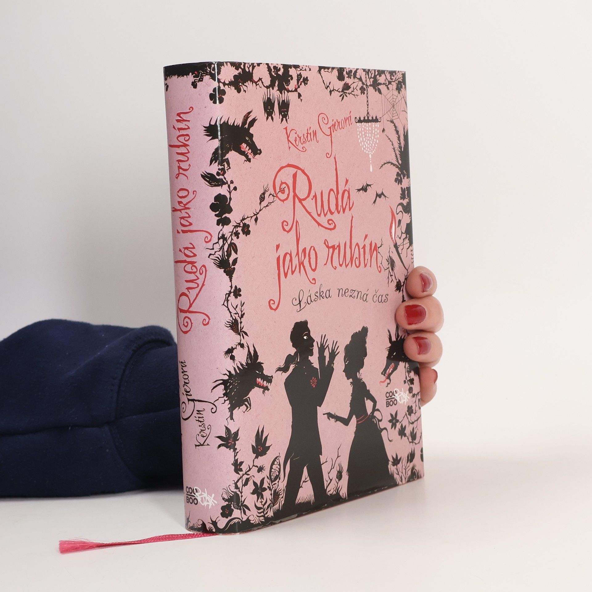 Kerstin Gier Rudá jako rubín