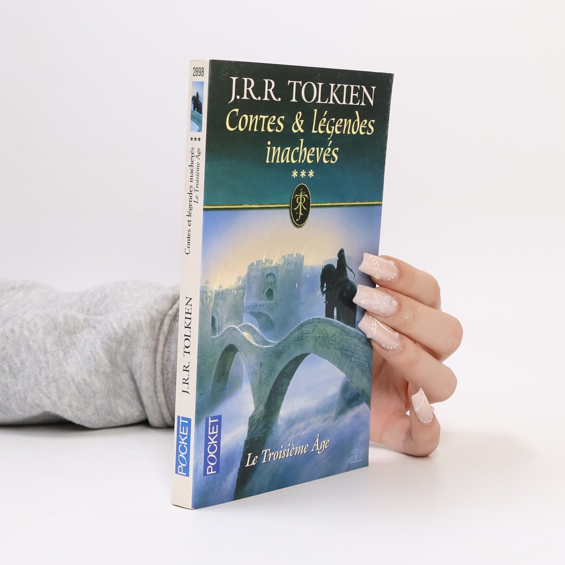 J. R. R. Tolkien Contes et légendes inachevés