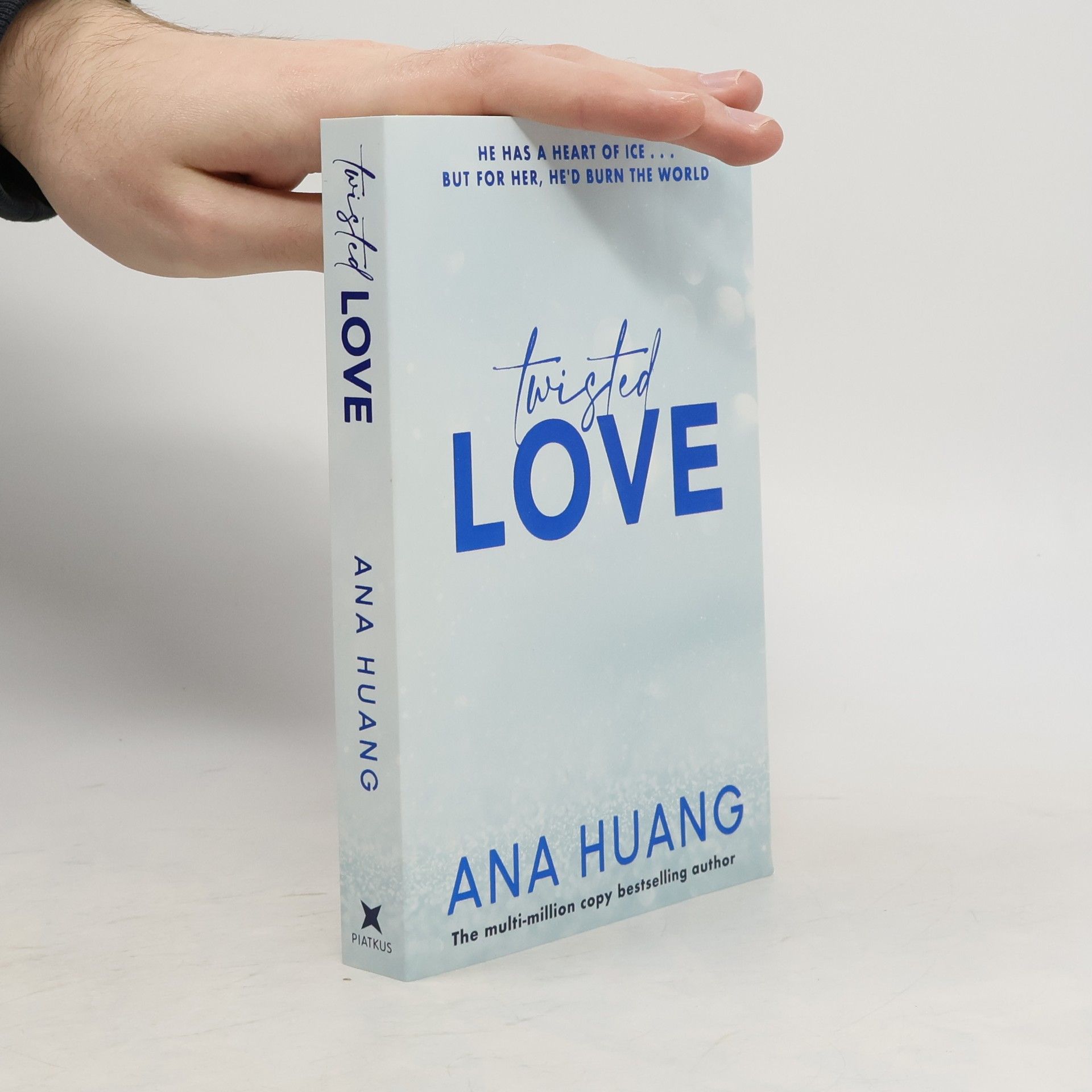 Ana Huang Twisted love. Twisted book one