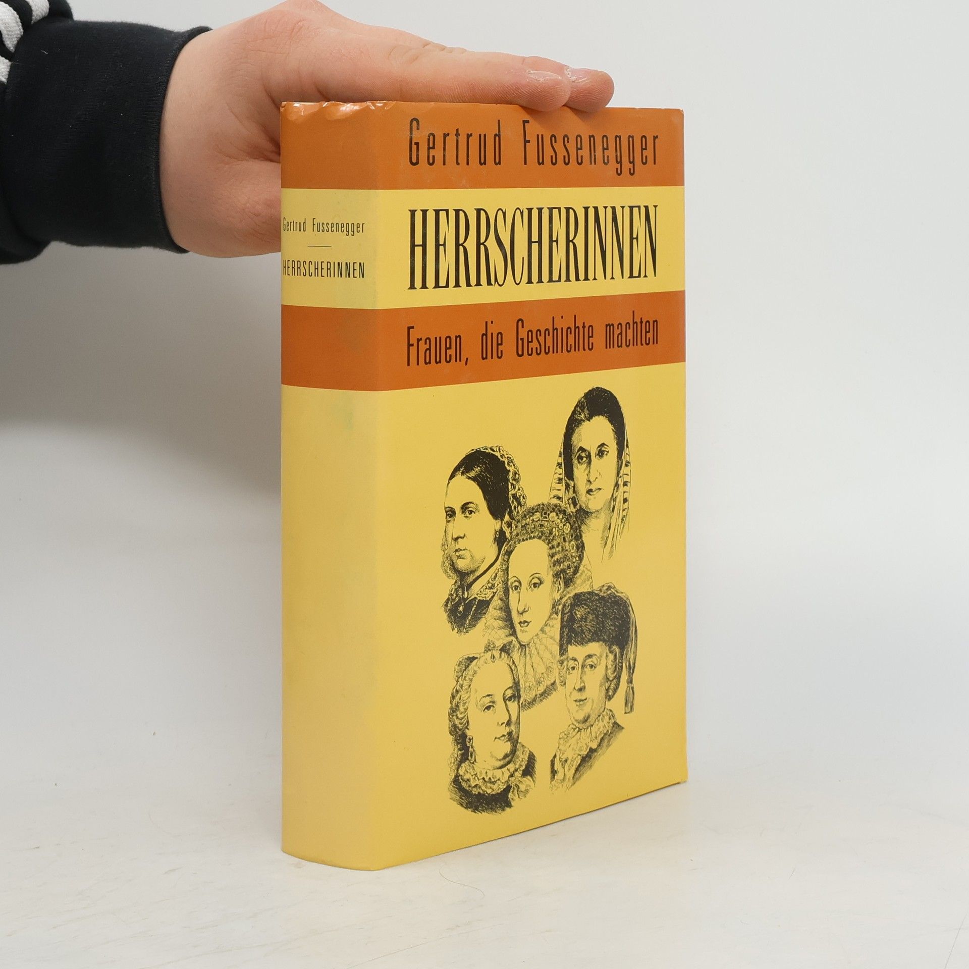 Gertrud Fussenegger Herrscherinnen