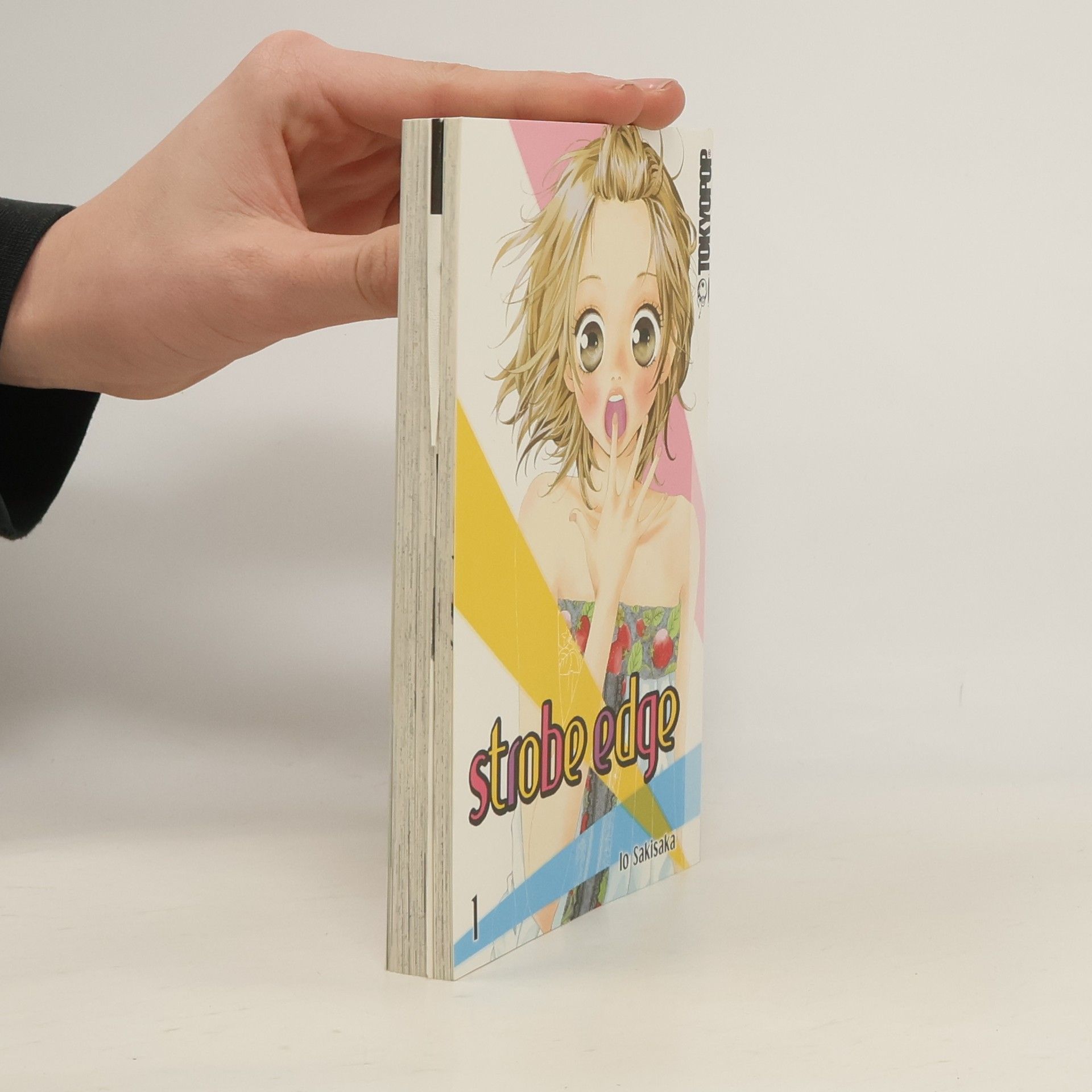 Io Sakisaka Strobe Edge. Bd.1