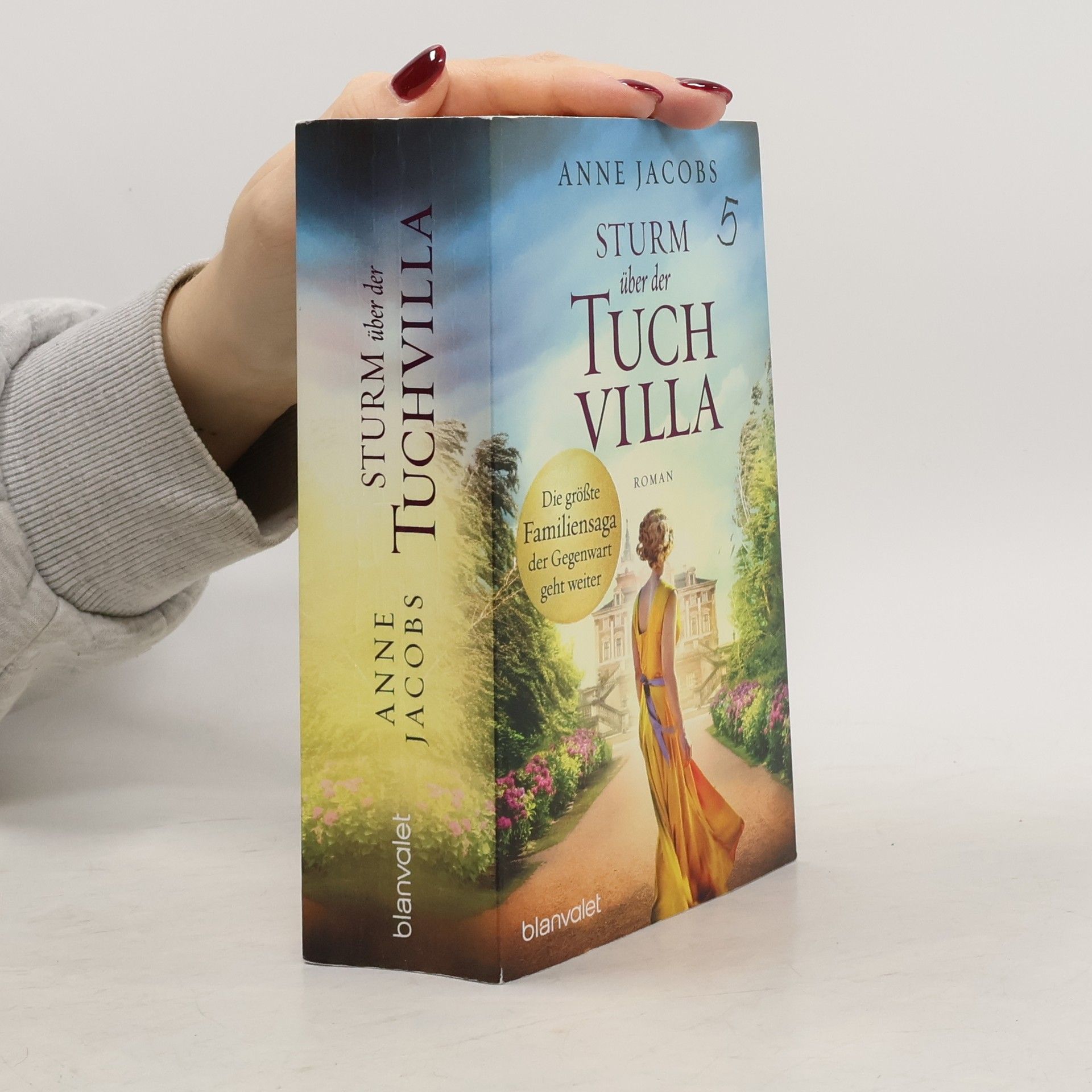 Sturm über der Tuchvilla