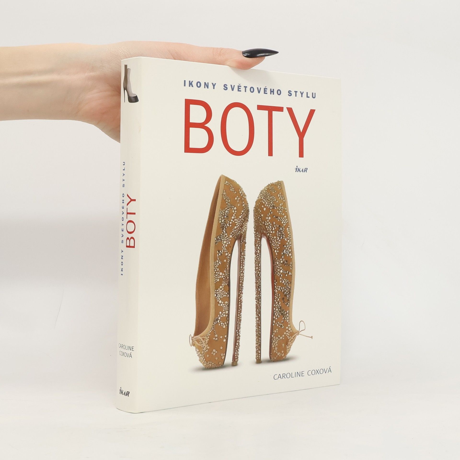 Caroline Cox Boty. Ikony světového stylu