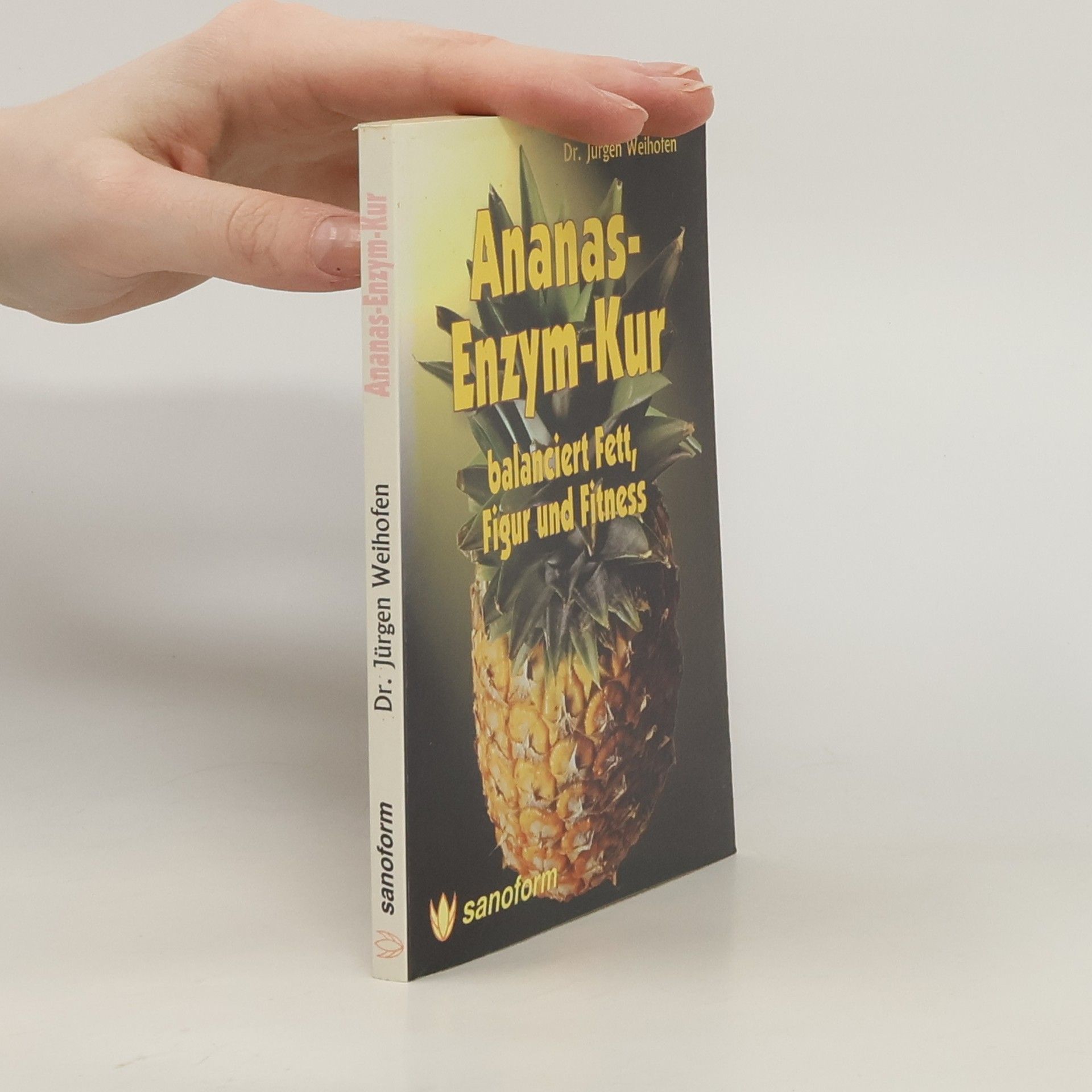 Ananas-Enzym-Kur balanciert Fett, Figur und Fitness