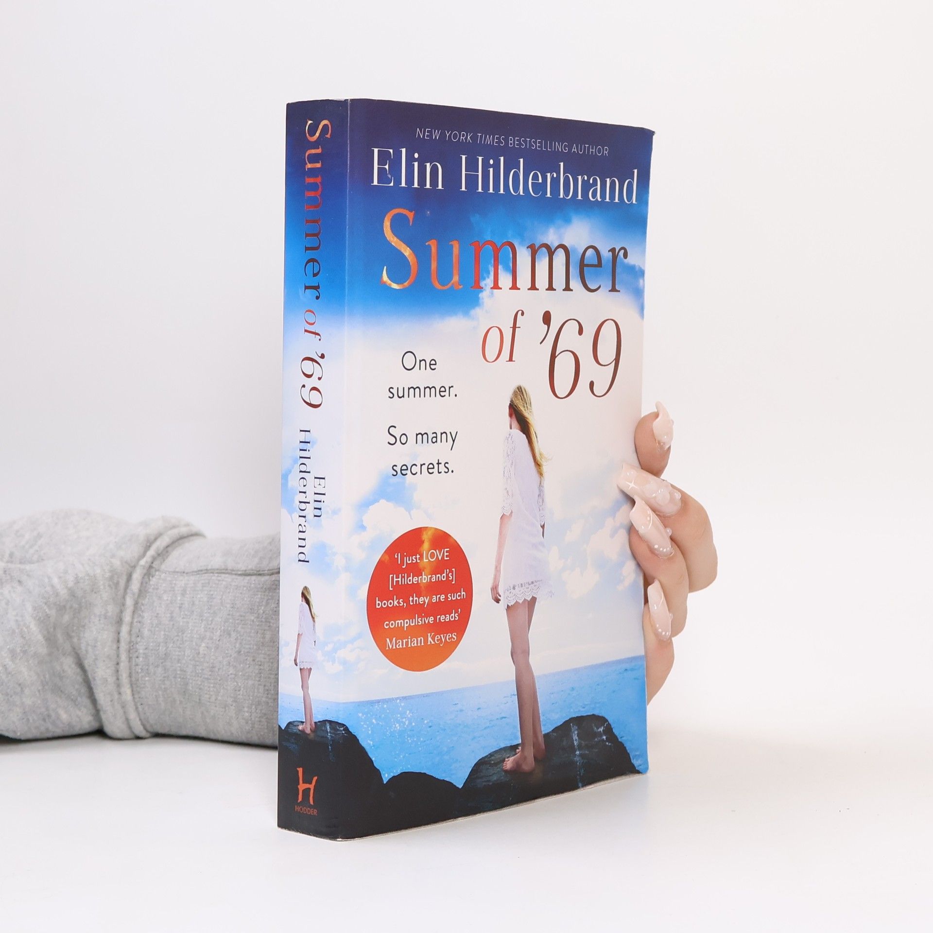 Elin Hilderbrand Summer of '69