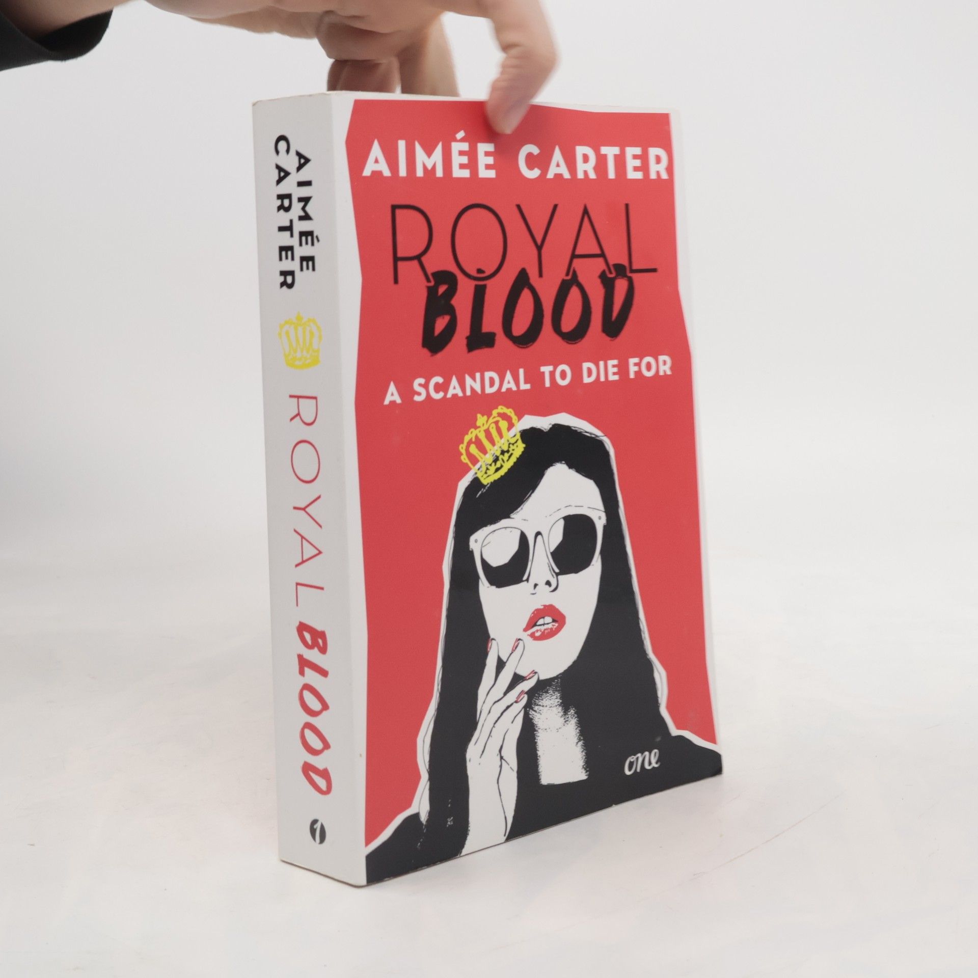 Aimée Carter Royal Blood - A Scandal To Die For