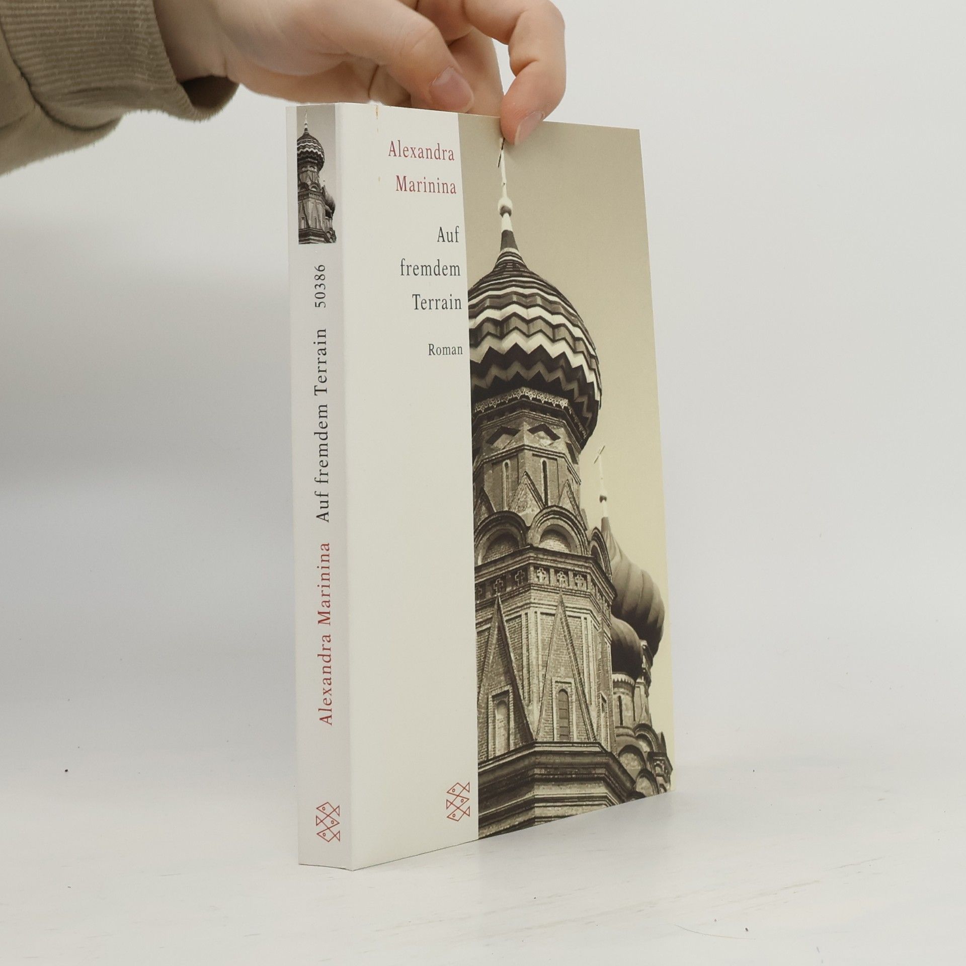 Alexandra Marininová Auf fremdem Terrain