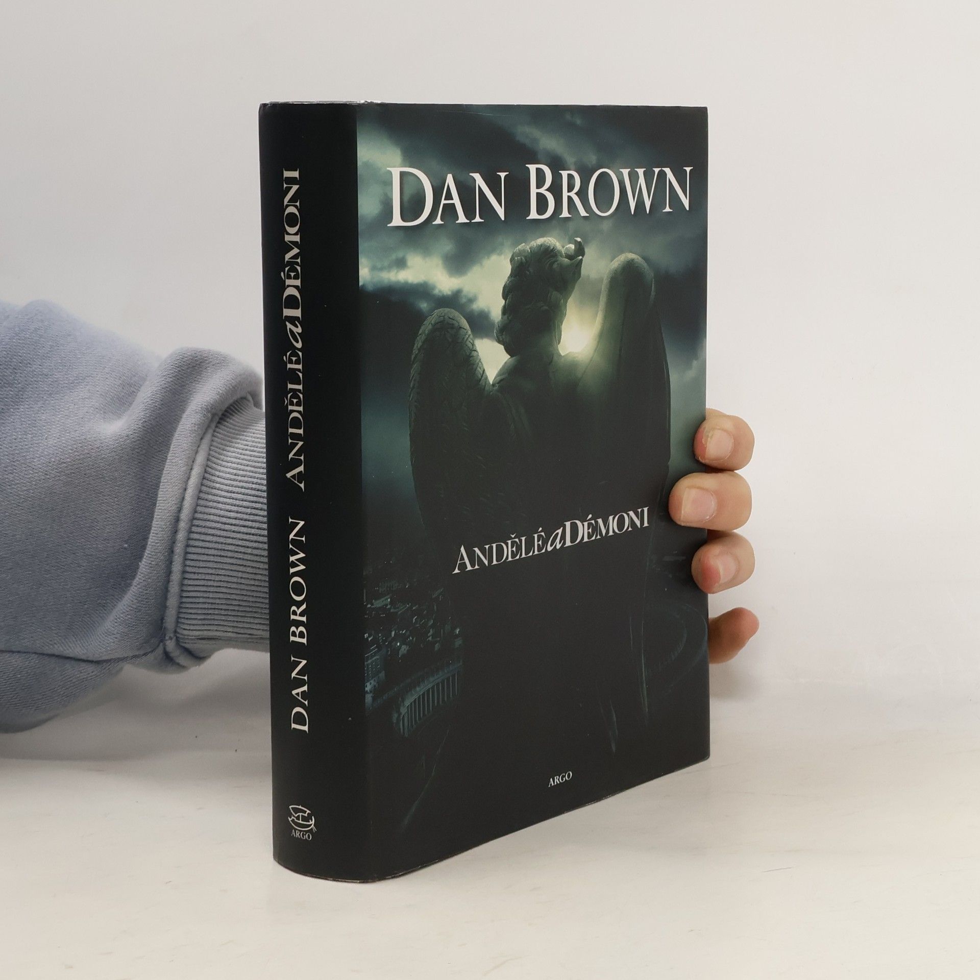Dan Brown Andělé a démoni