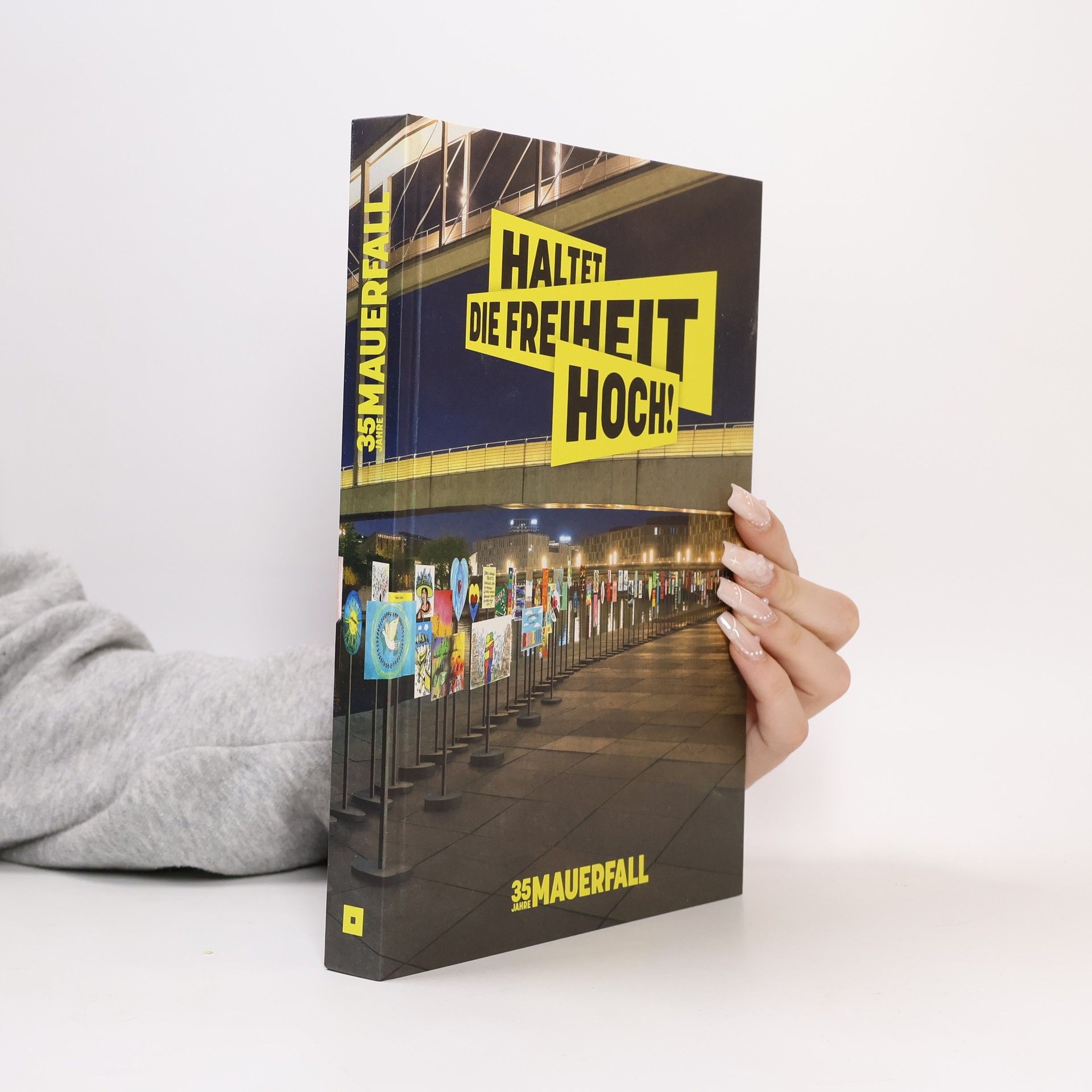 Autorenkollektiv Haltet. Die Freiheit Hoch!