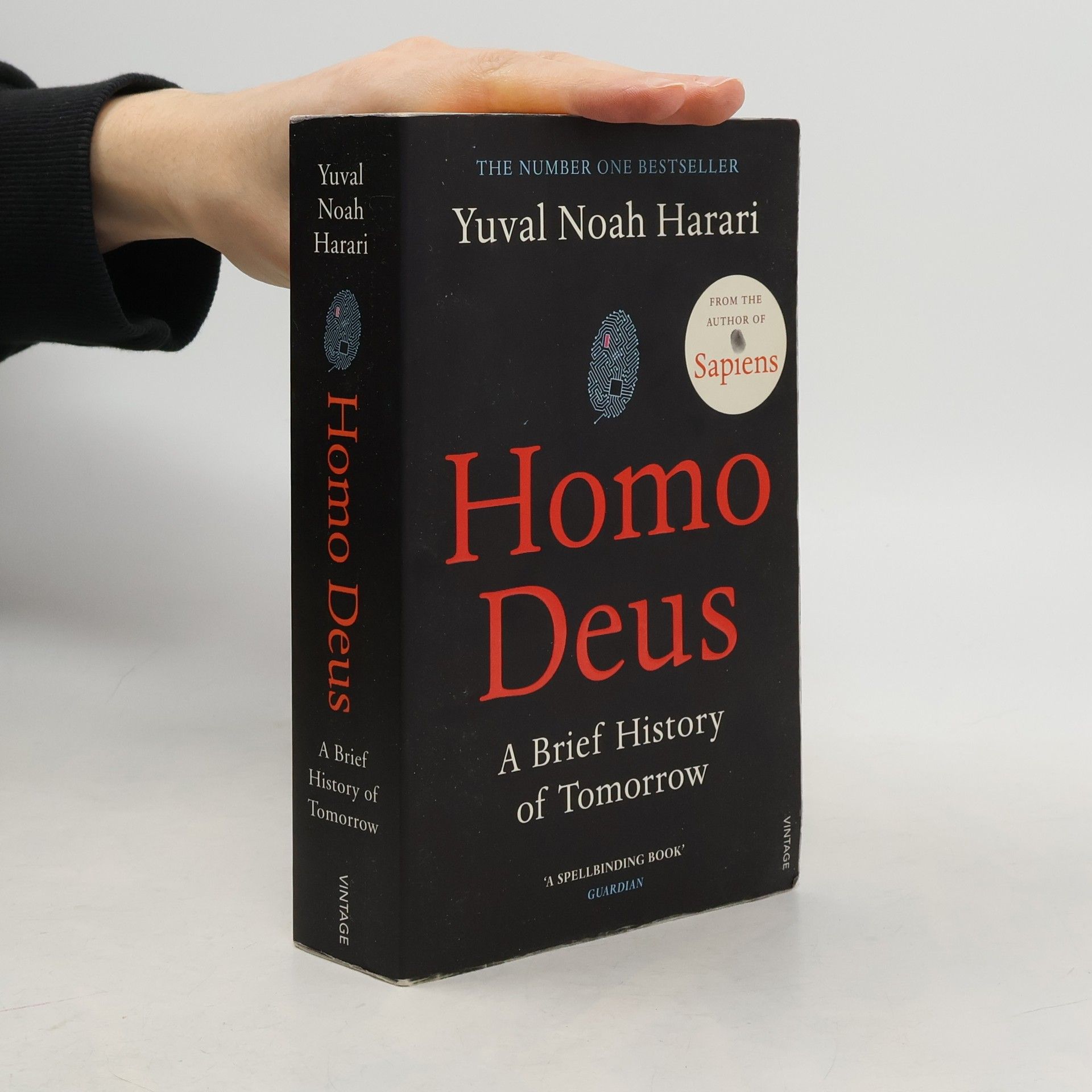 Yuval Noah Harari Homo Deus. A Brief History of Tomorrow