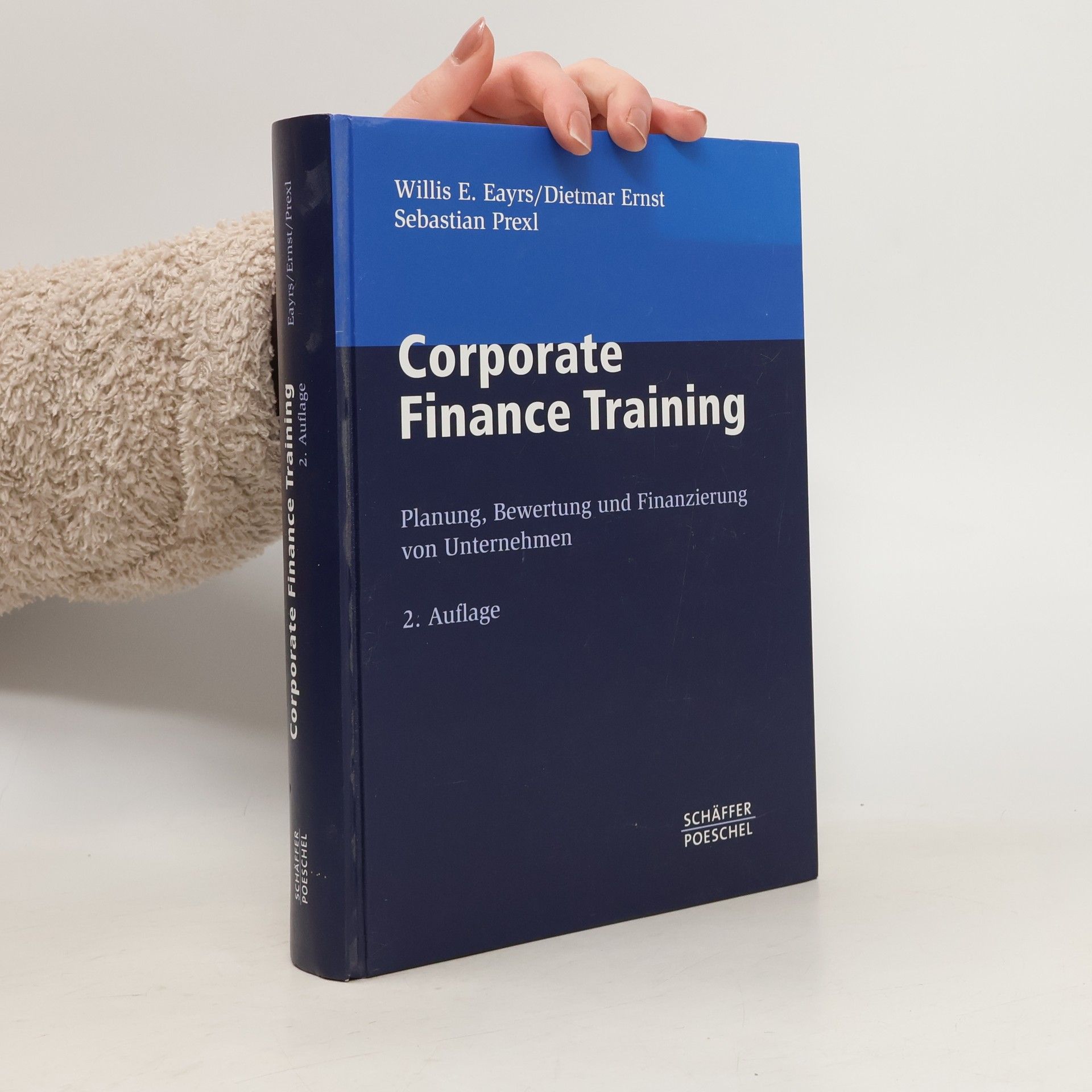 Willis E. Eayrs Corporate-Finance-Training