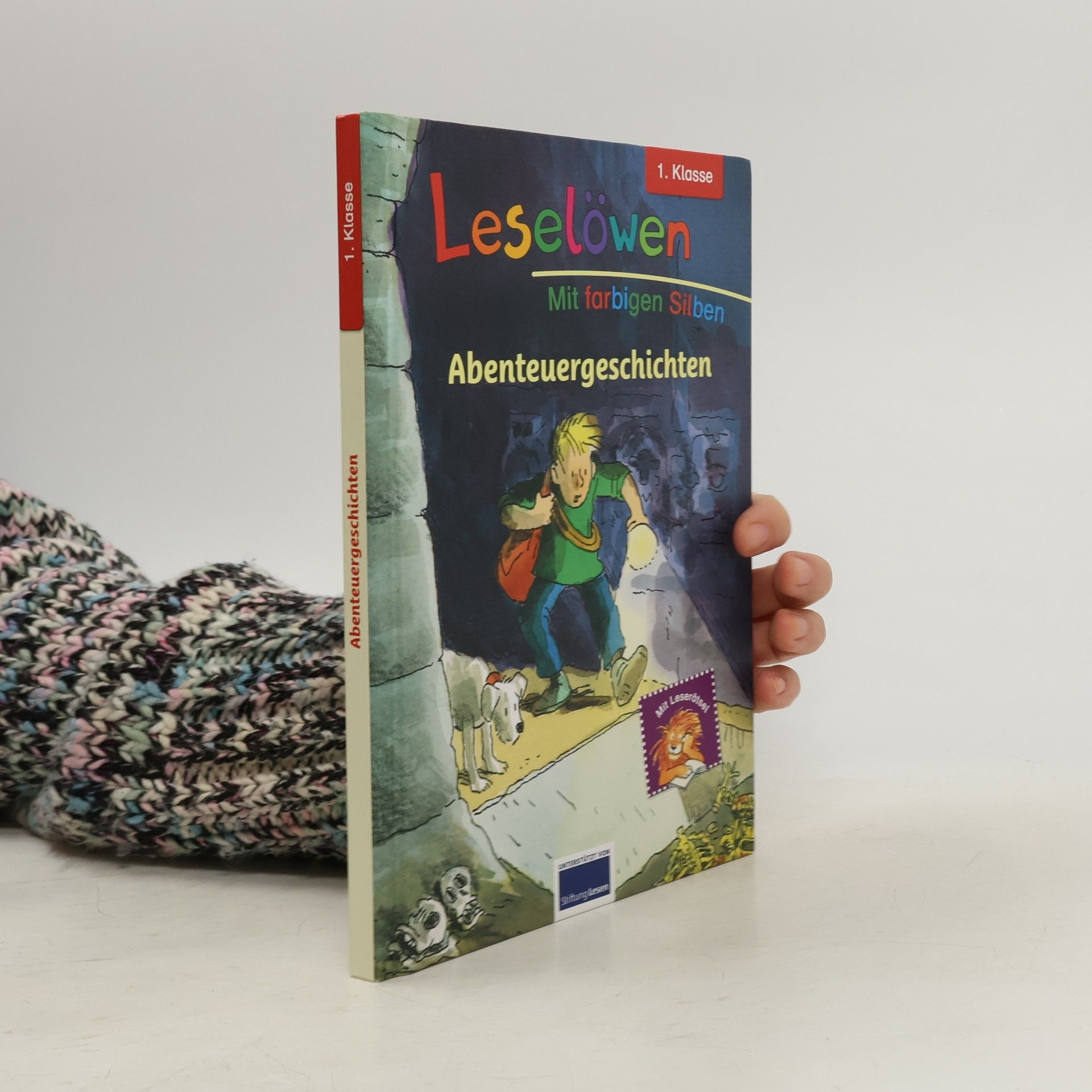 Autorenkollektiv Leselöwen. Mit farbigen Silben. Abenteuergeschichten