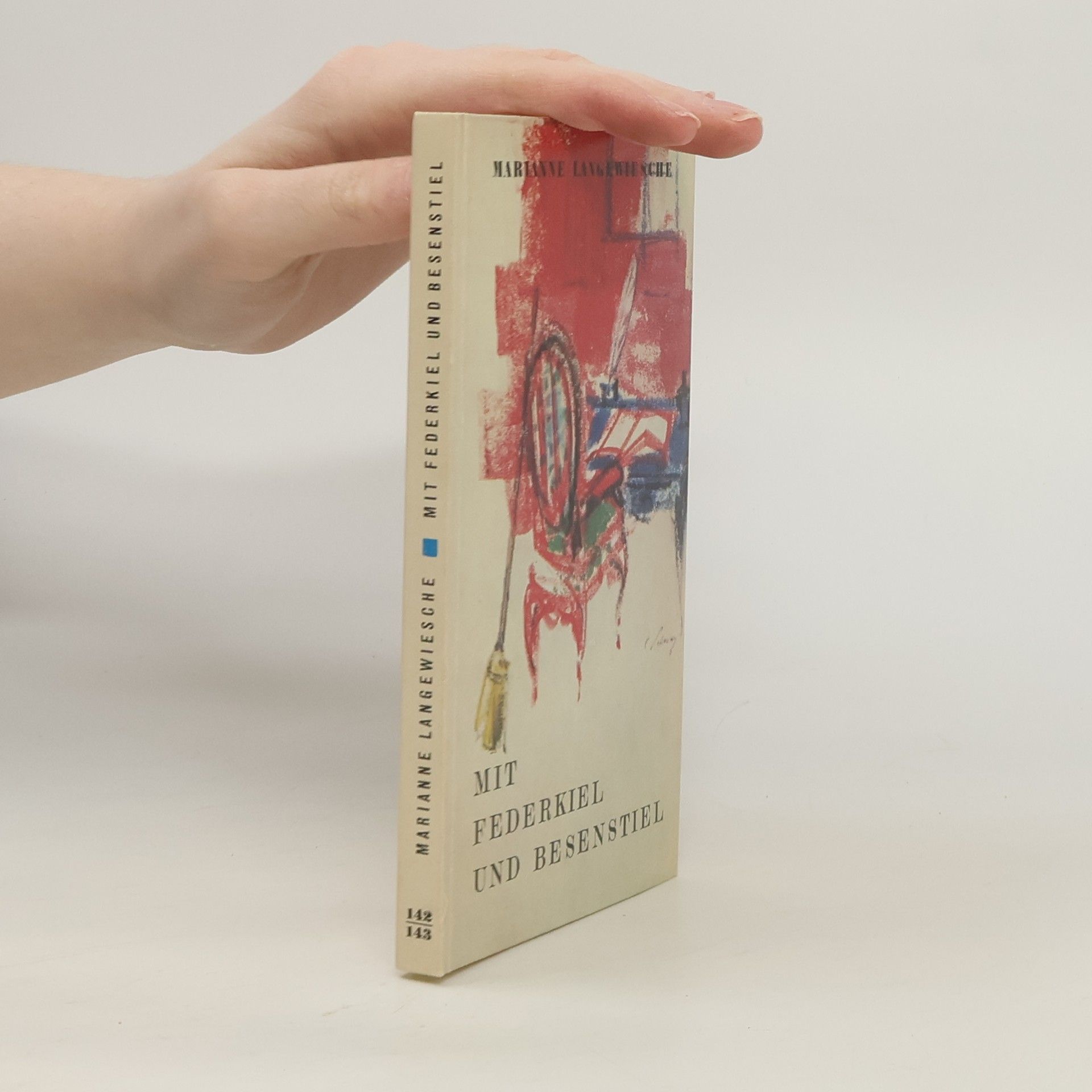 Mit Federkiel und Besenstiel