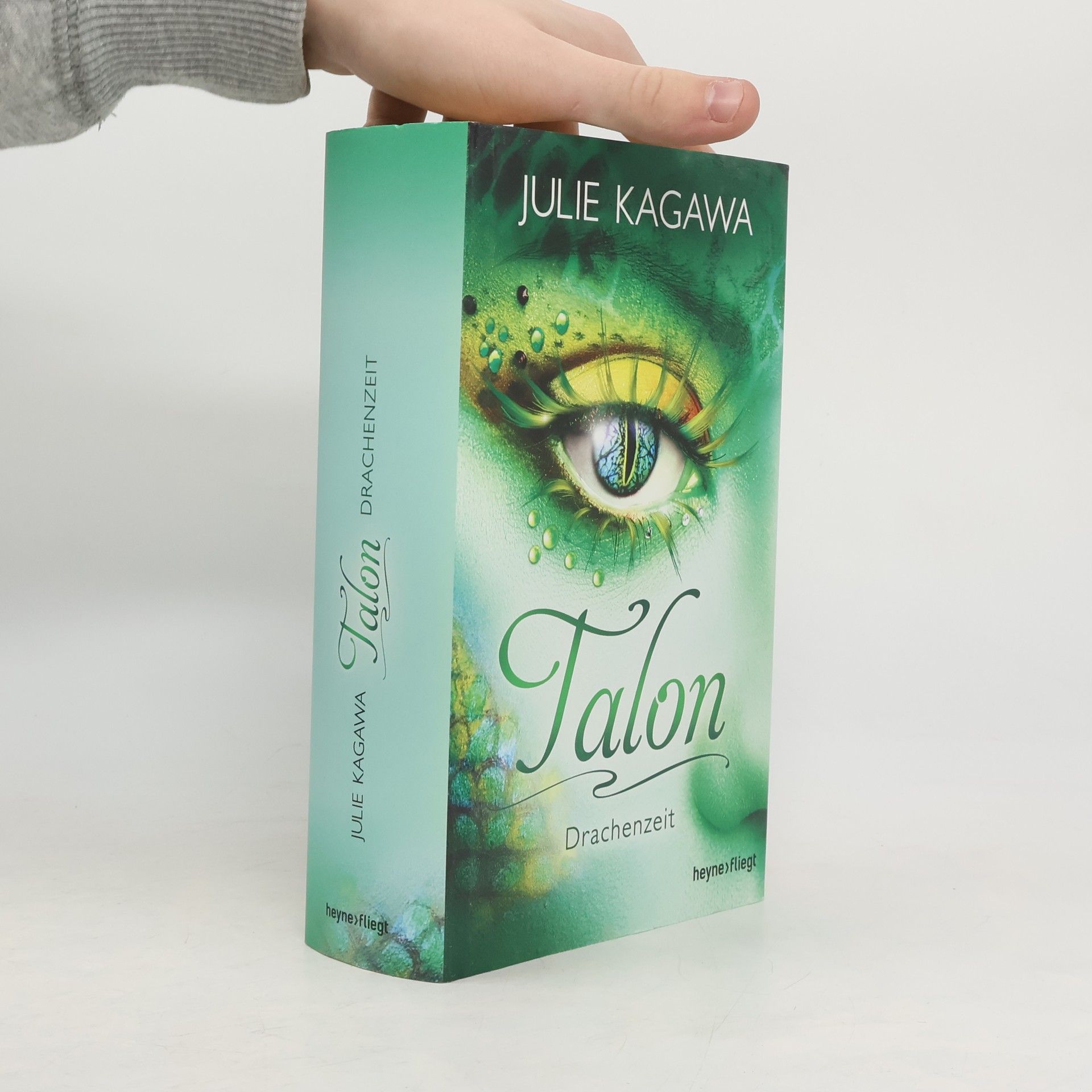Julie Kagawa Talon
