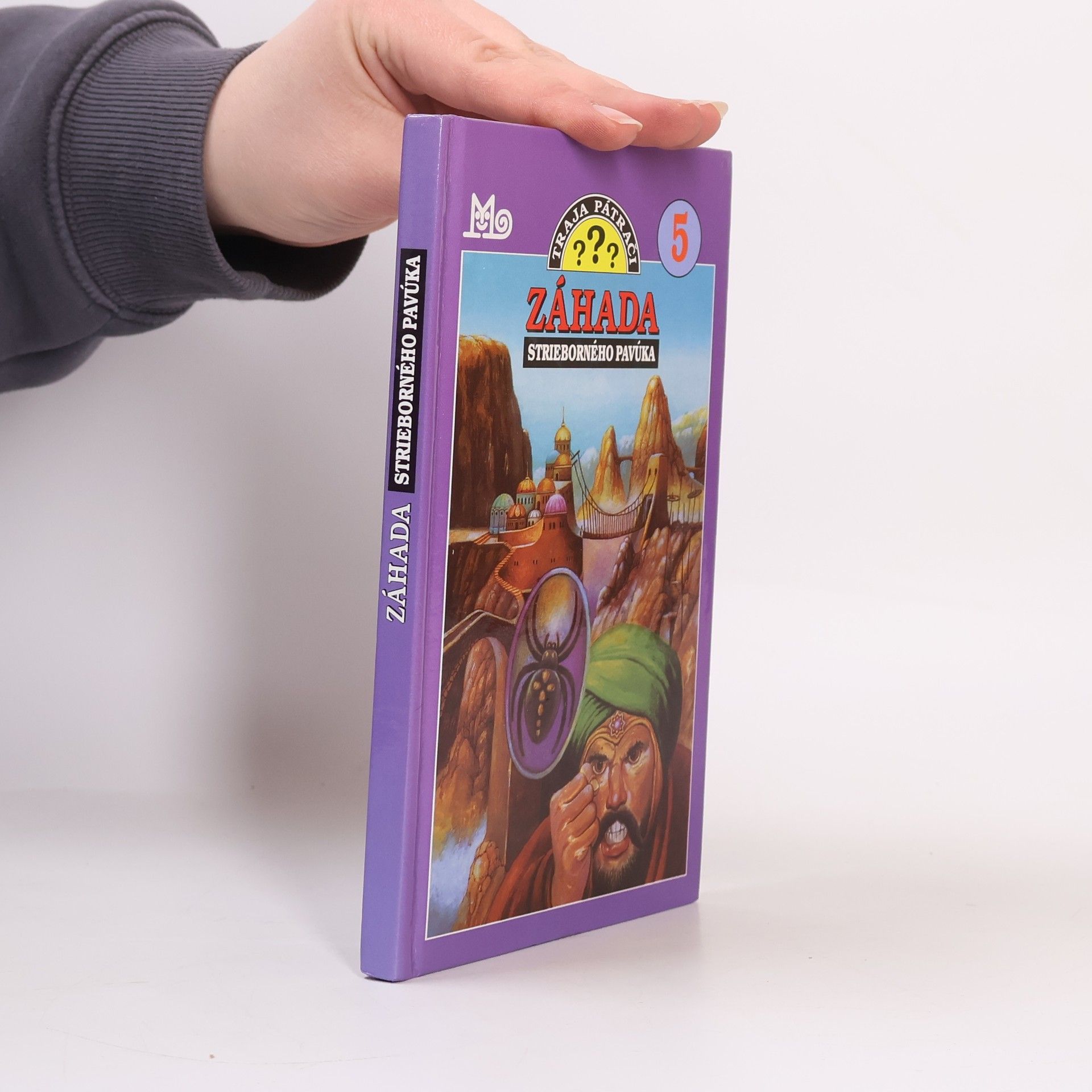 Robert Arthur Jr. Záhada strieborného pavúka