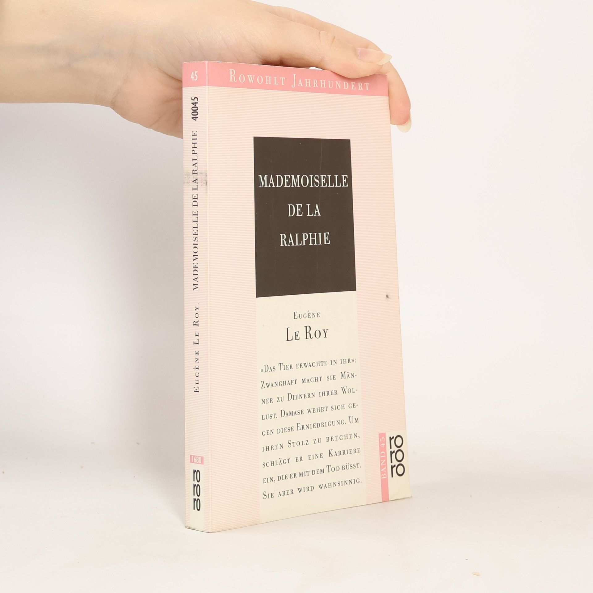 Mademoiselle de La Ralphie. Roman