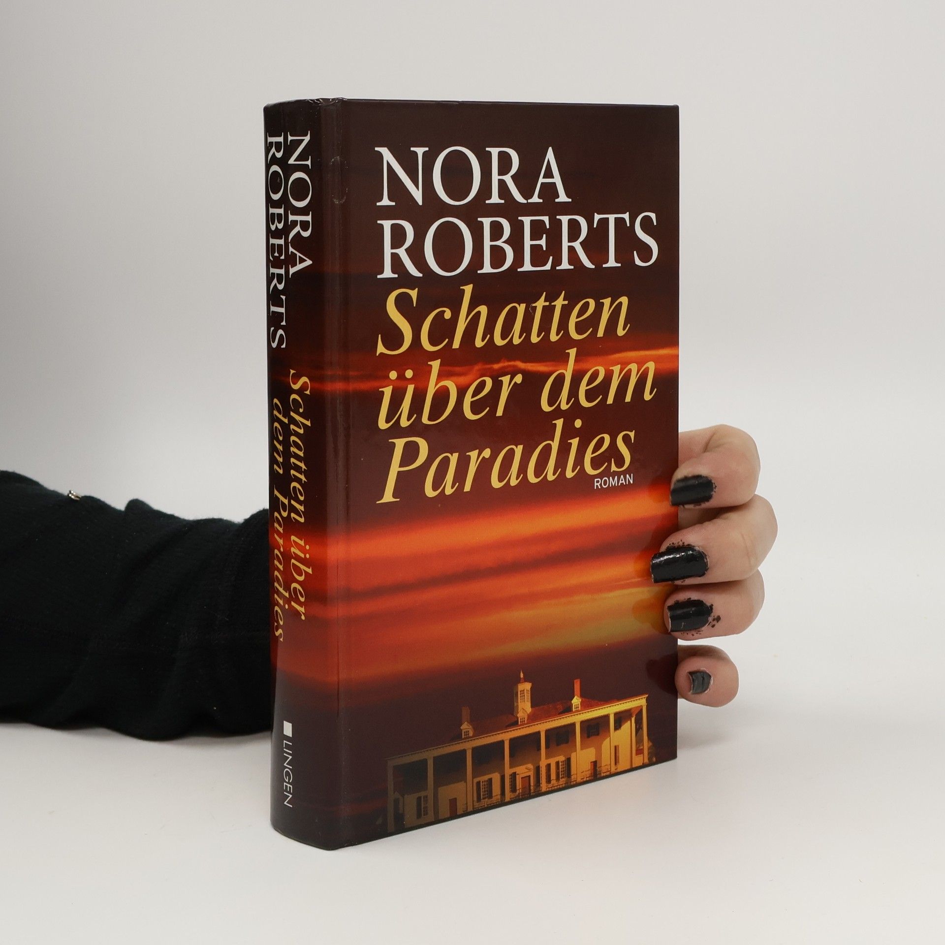 Nora Roberts Schatten über dem Paradies
