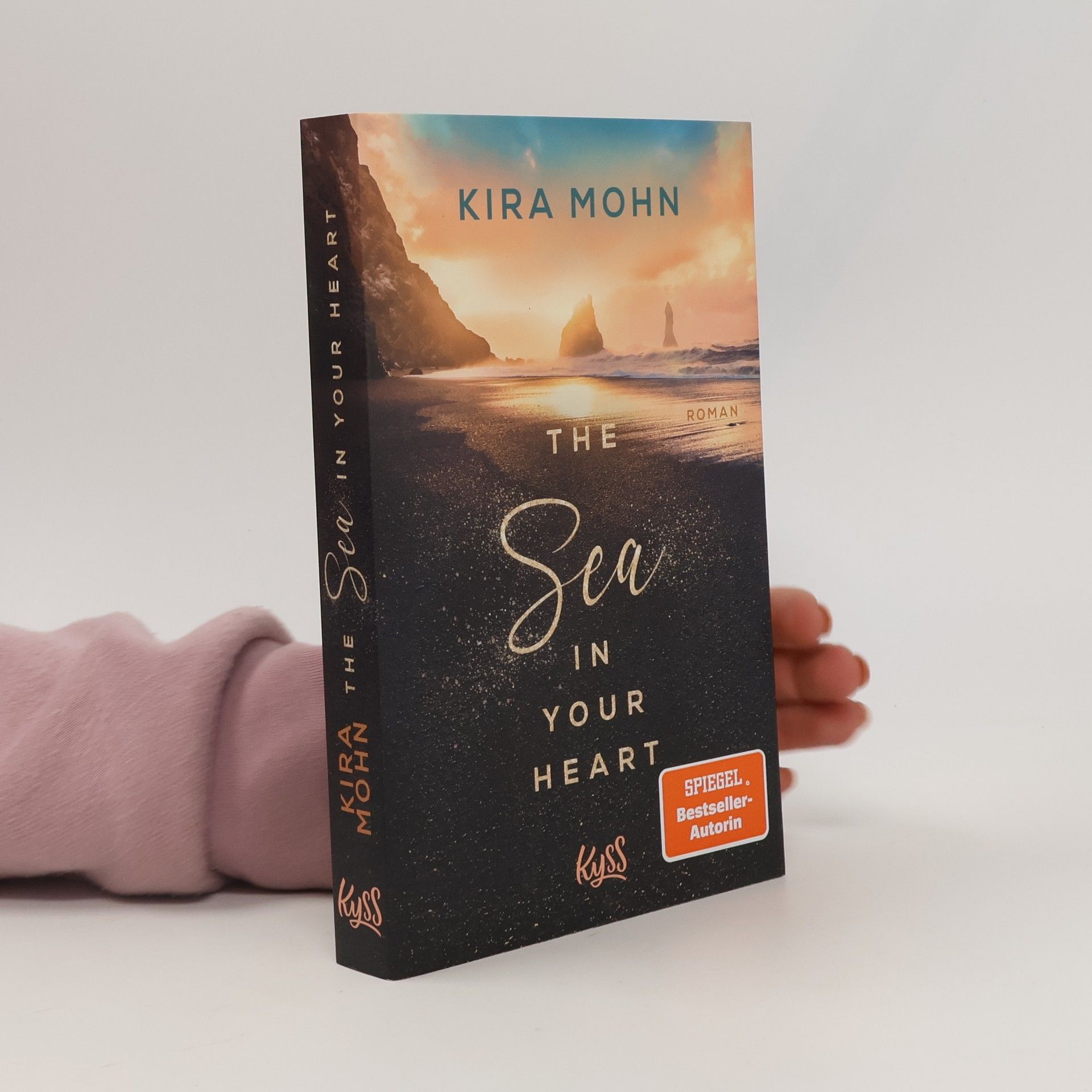 Kira Mohn The Sea in your Heart