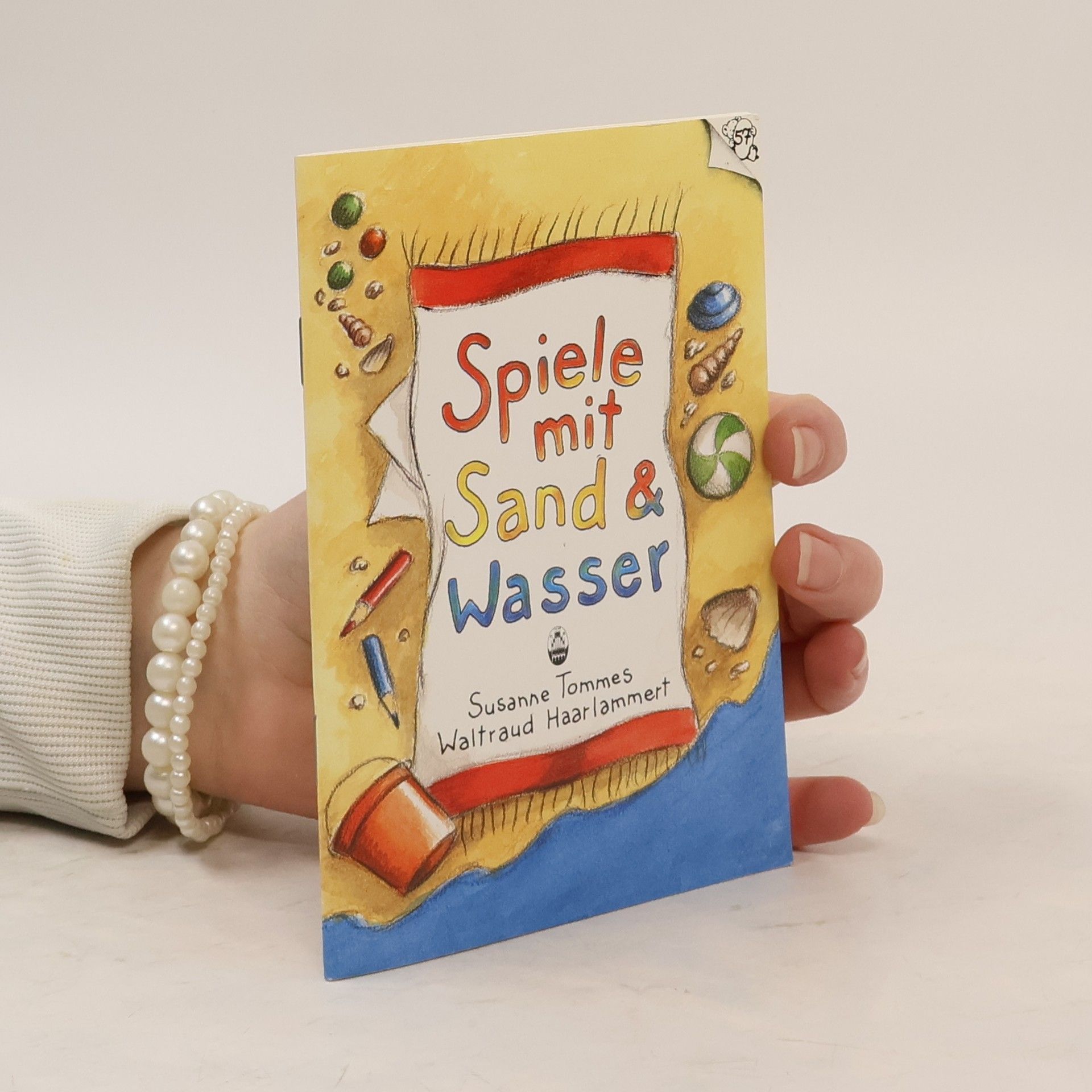 Spiele mit Sand und Wasser