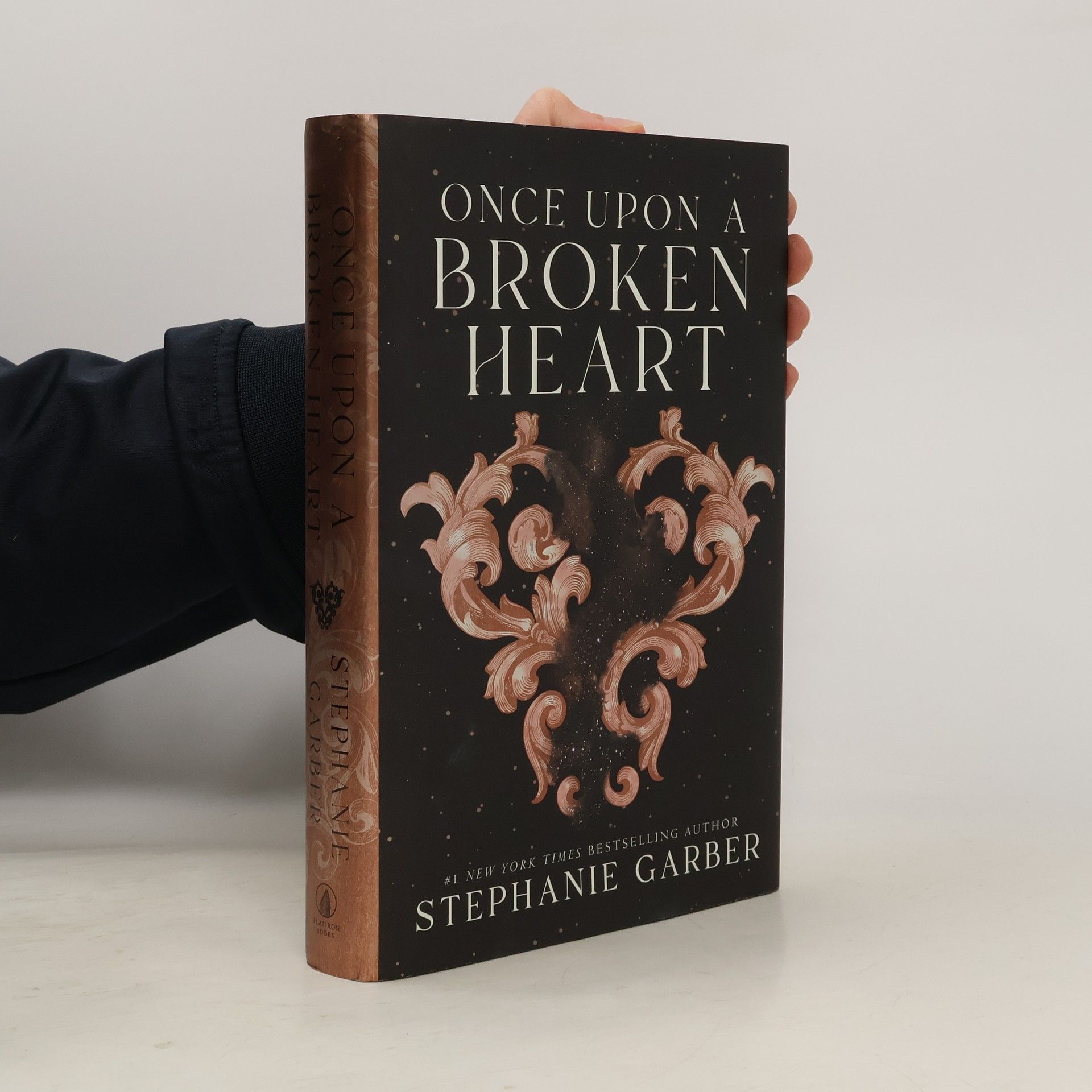 Stephanie Garber Once Upon a Broken Heart
