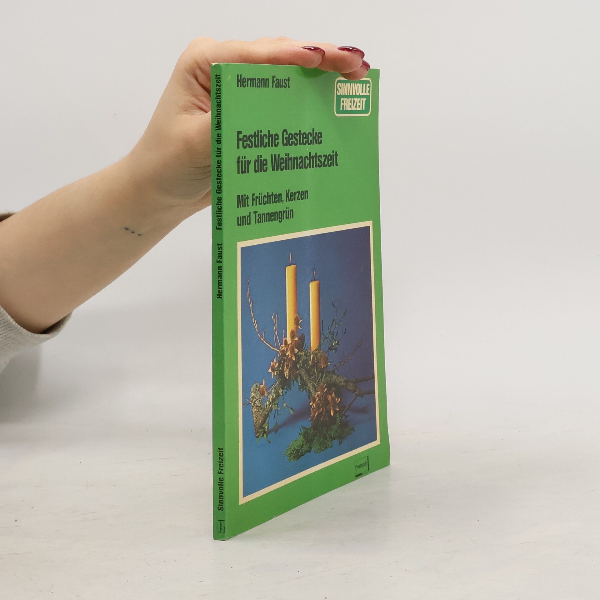 Festliche Gestecke für die Weihnachtszeit