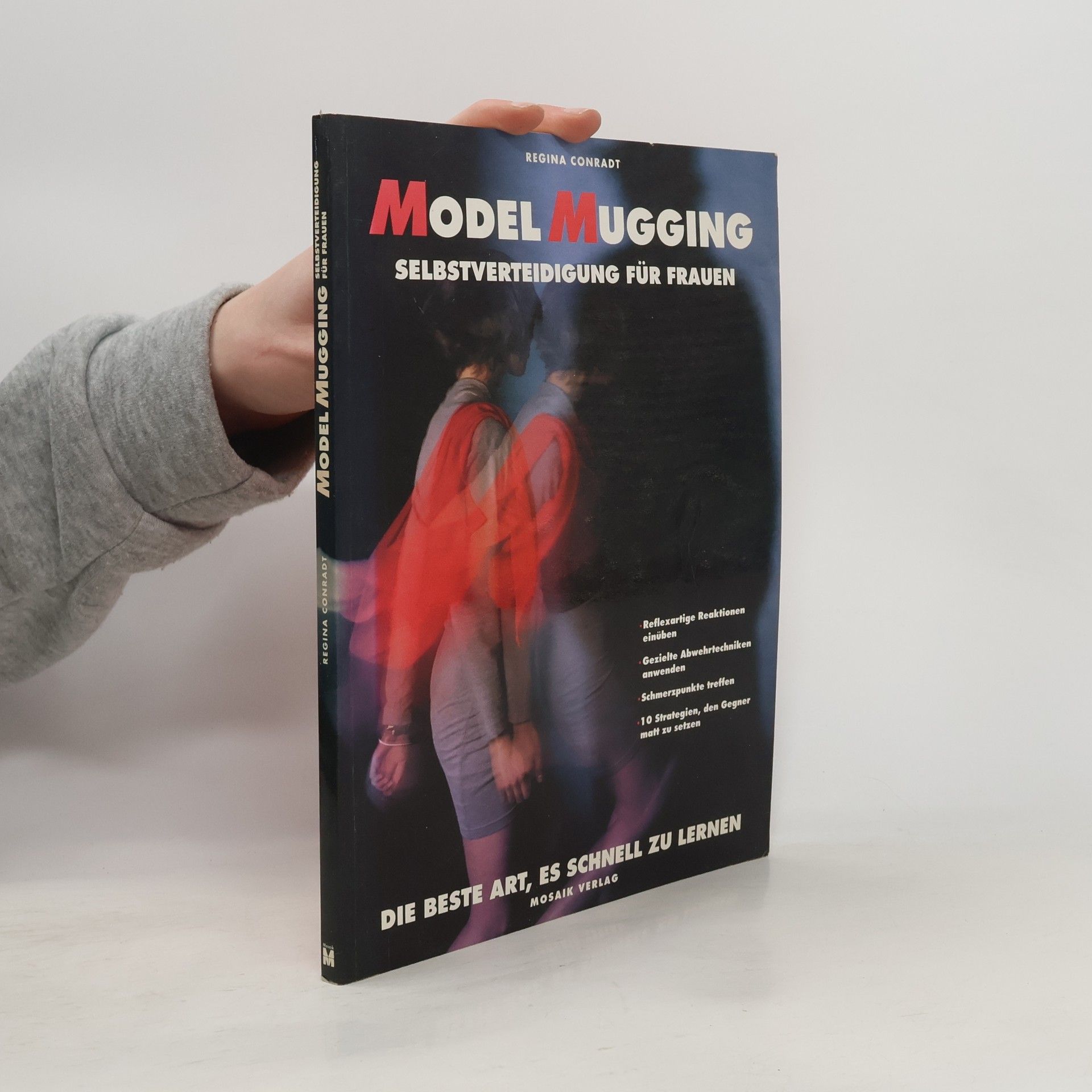 Regina Conradt Model mugging