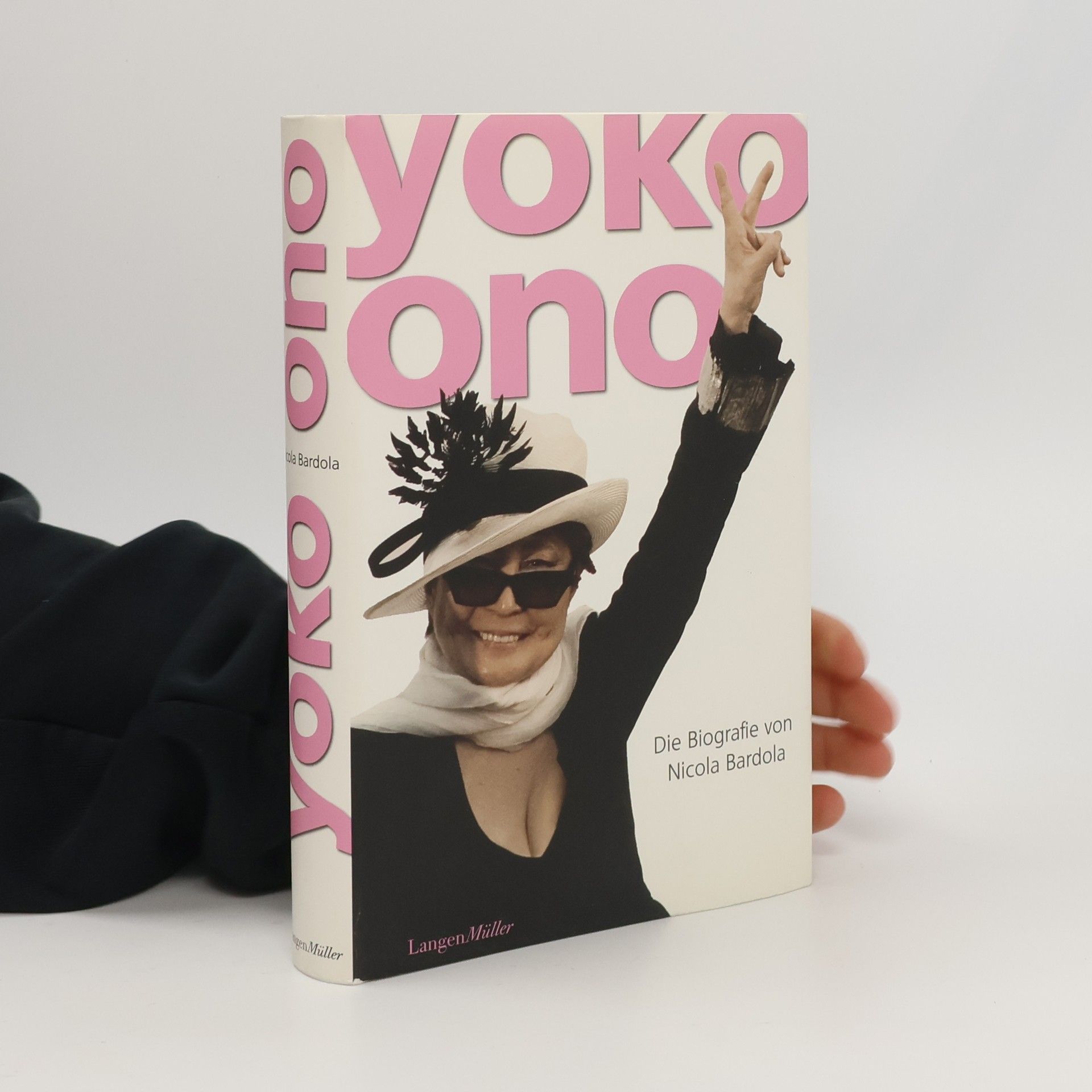 Nicola Bardola Yoko Ono