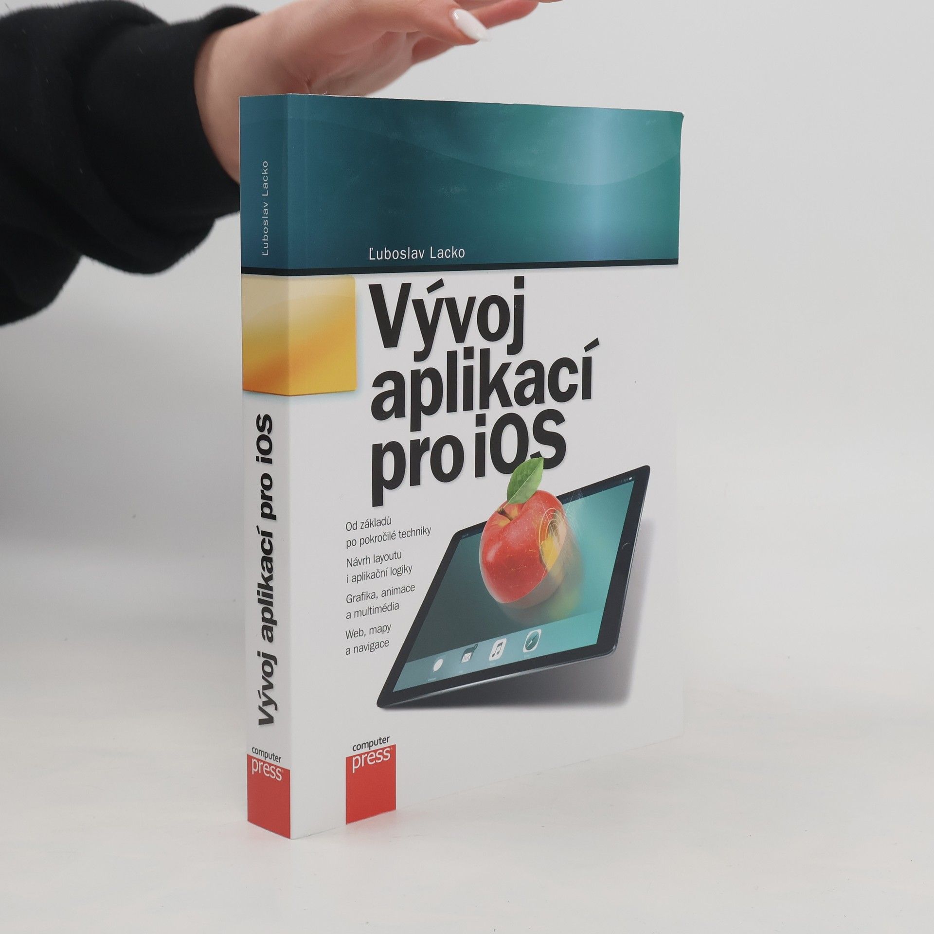 Ľuboslav Lacko Vývoj aplikací pro iOS