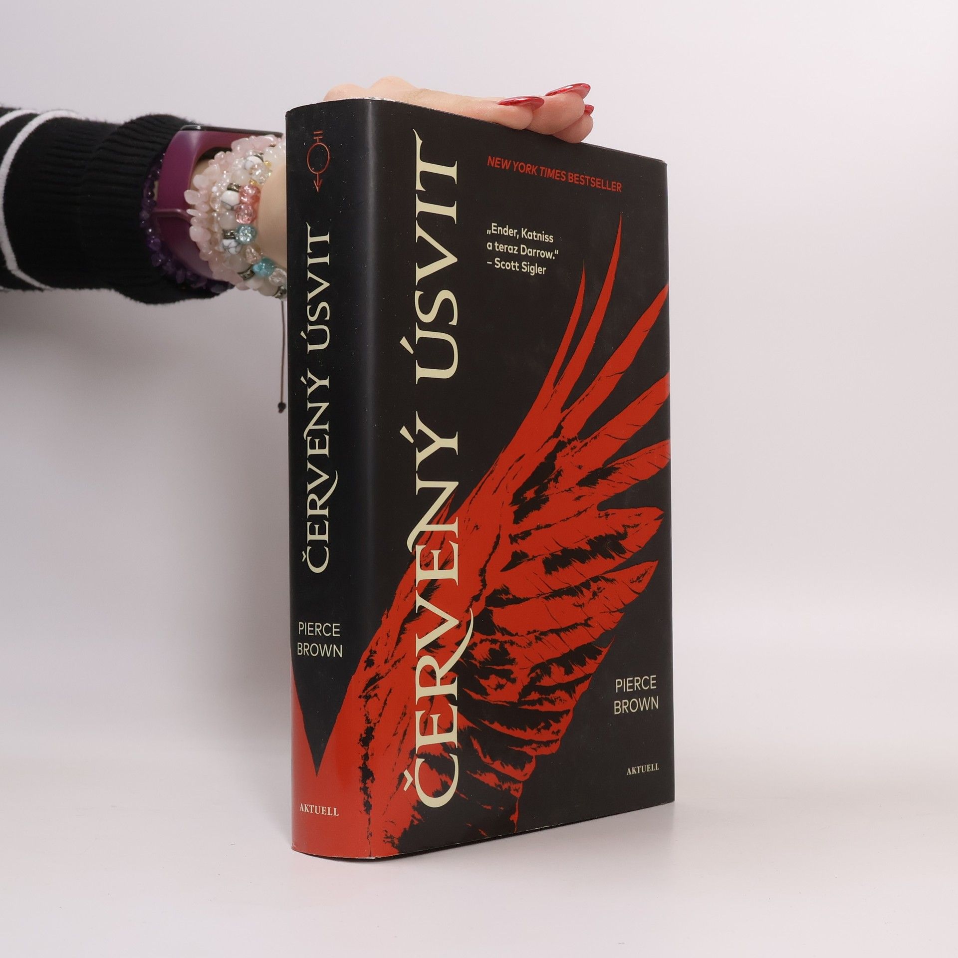 Pierce Brown Červený úsvit