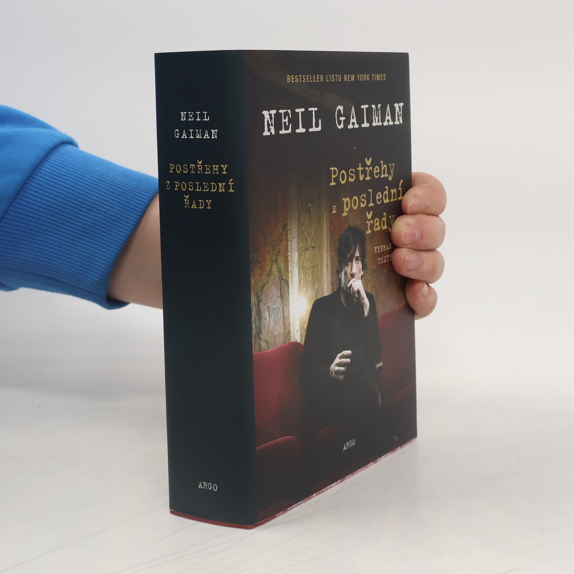 Neil Gaiman Postřehy z poslední řady: Vybrané texty