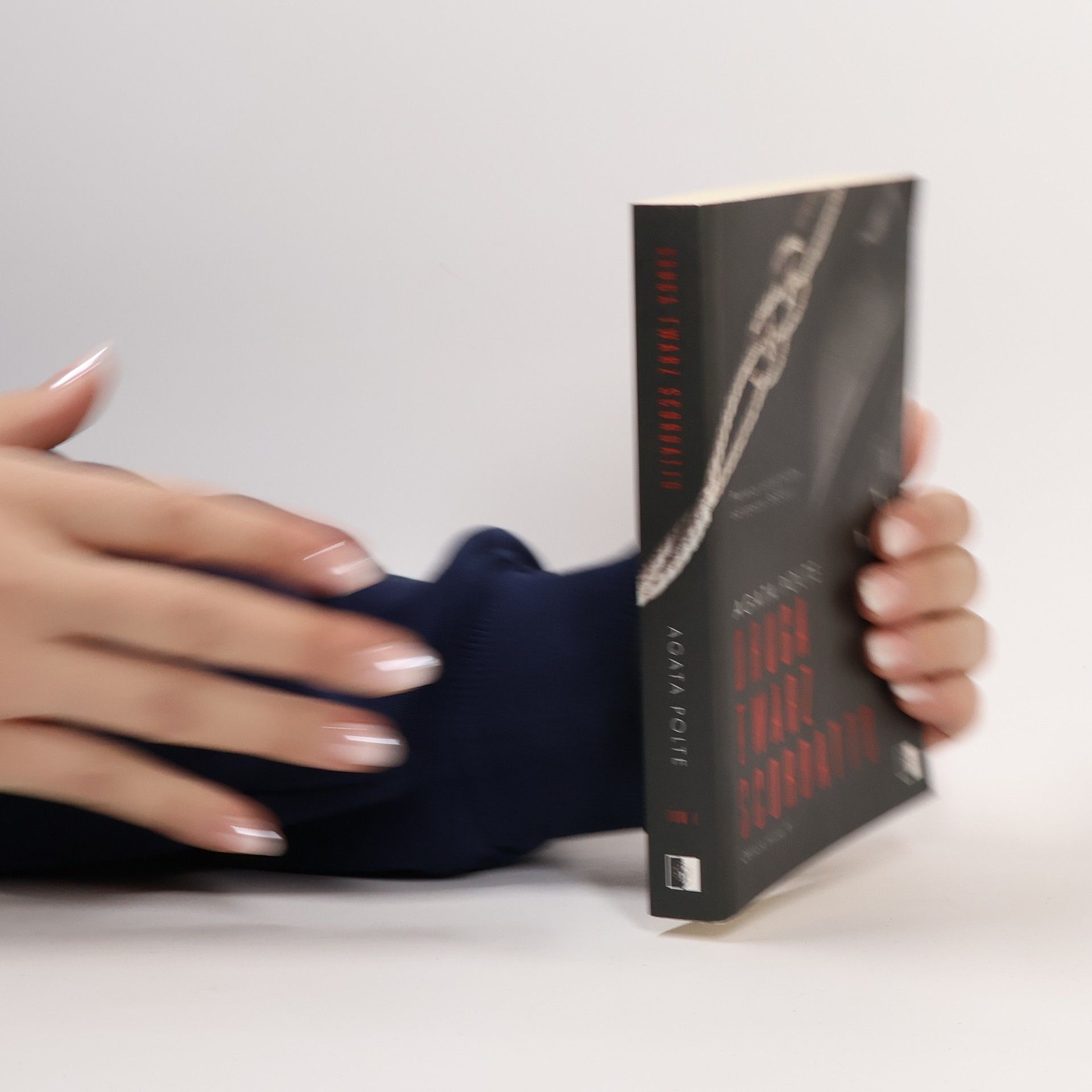 Oblicza mroku T.1 Druga twarz Scordatto pocke