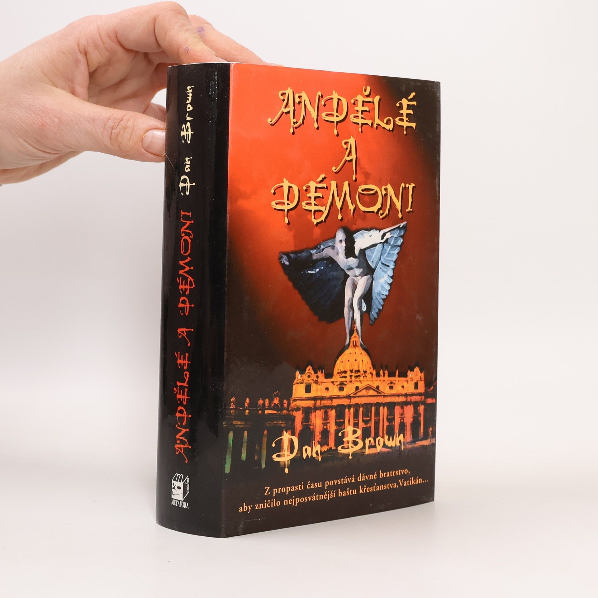Dan Brown Andělé a démoni