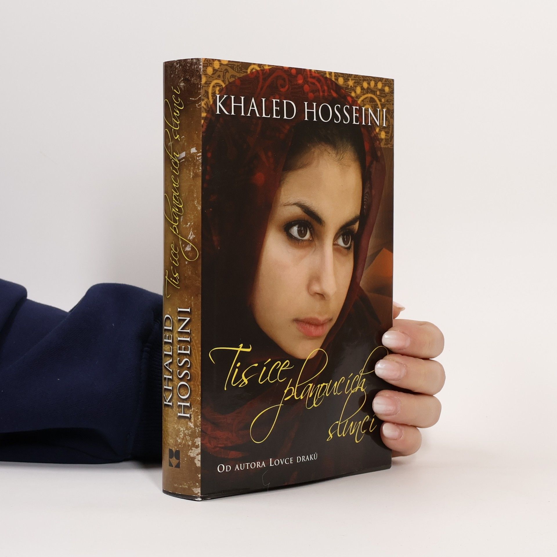 Khaled Hosseini Tisíce planoucích sluncí