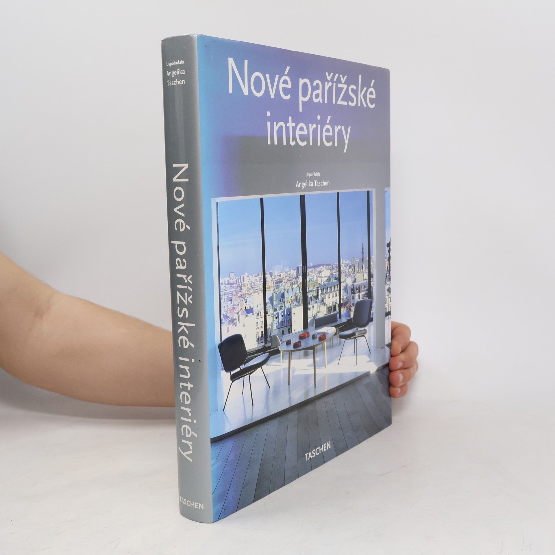 New Paris interiors = Nové pařížské interiéry = Nowe paryskie wnętrza