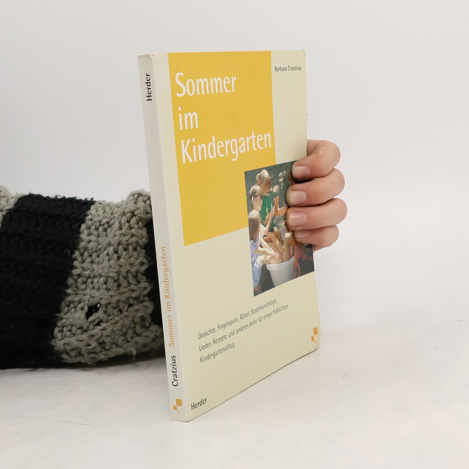Barbara Cratzius Sommer im Kindergarten.