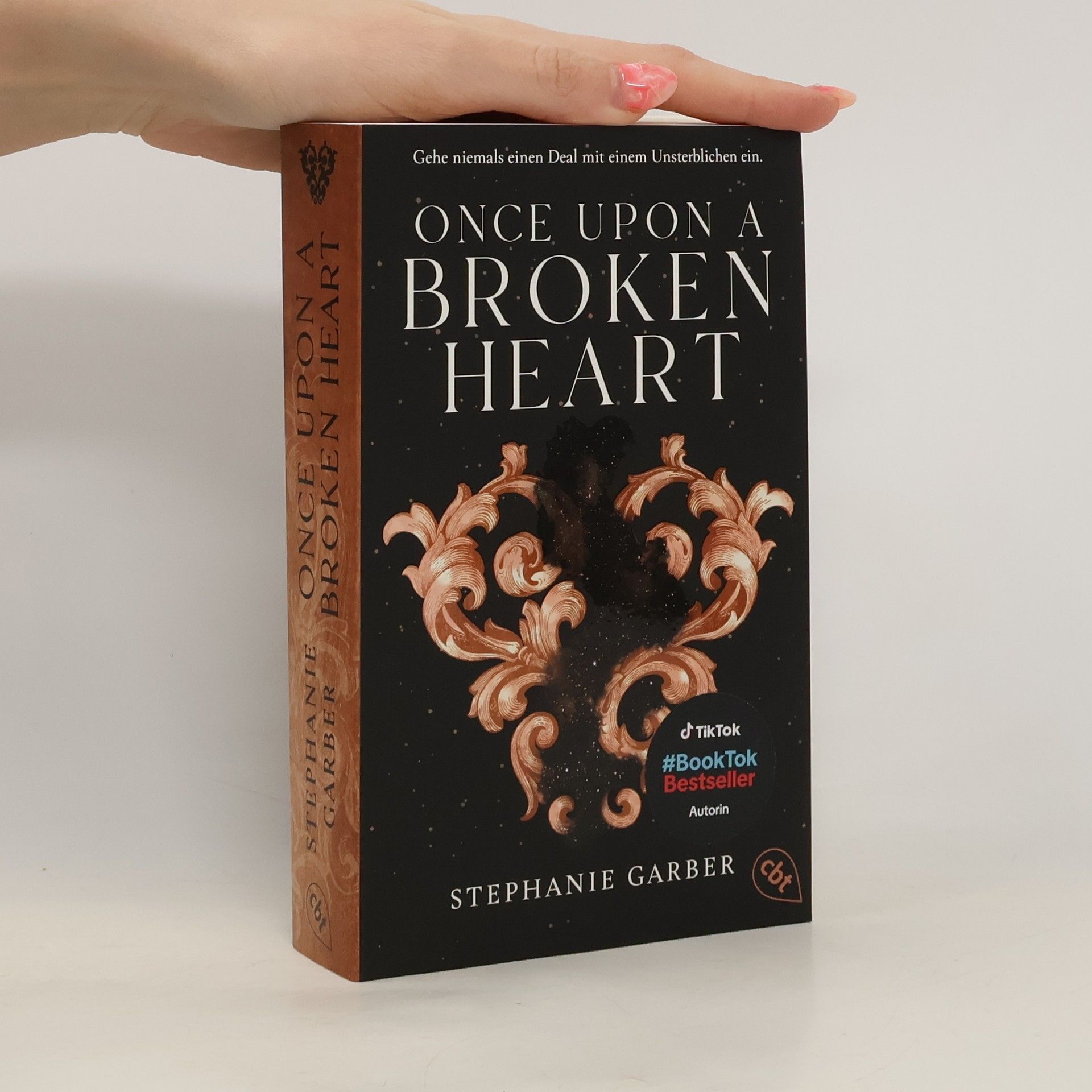 Stephanie Garber Once Upon a Broken Heart
