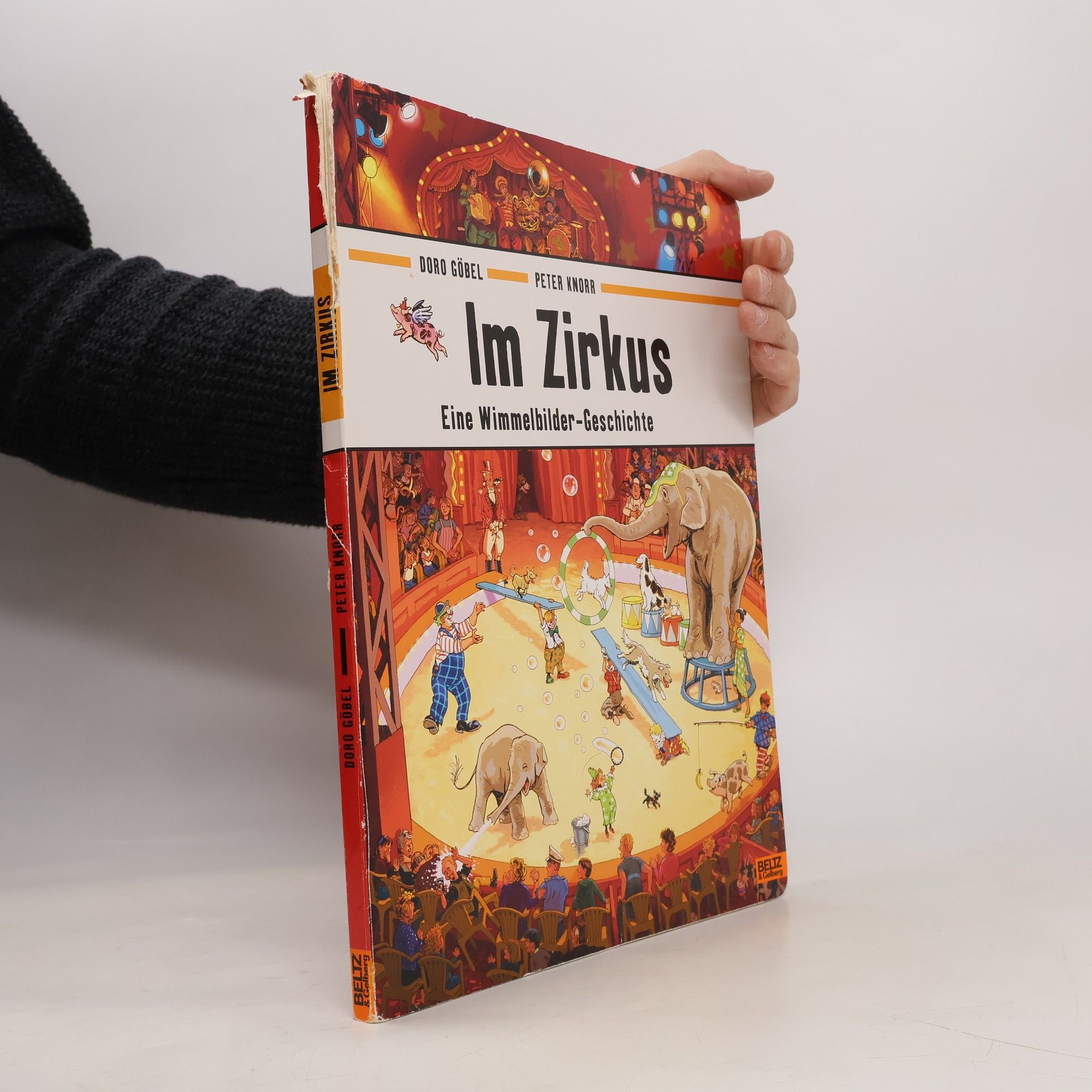 Doro Göbel Im Zirkus