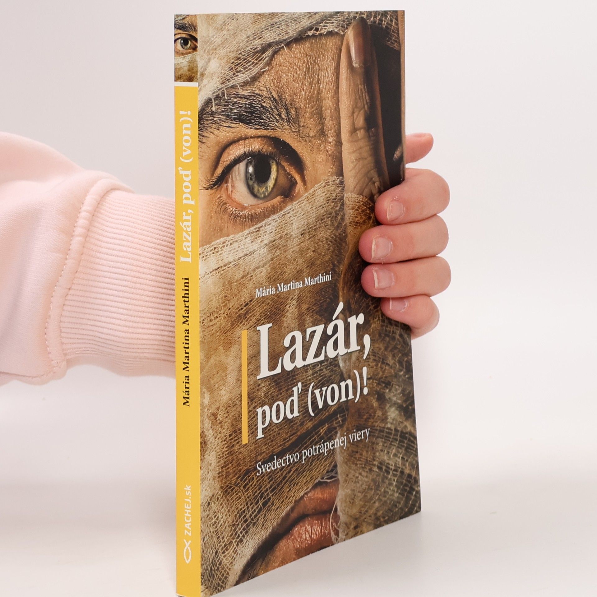 Mária Martina Marthini Lazár, poď (von)!