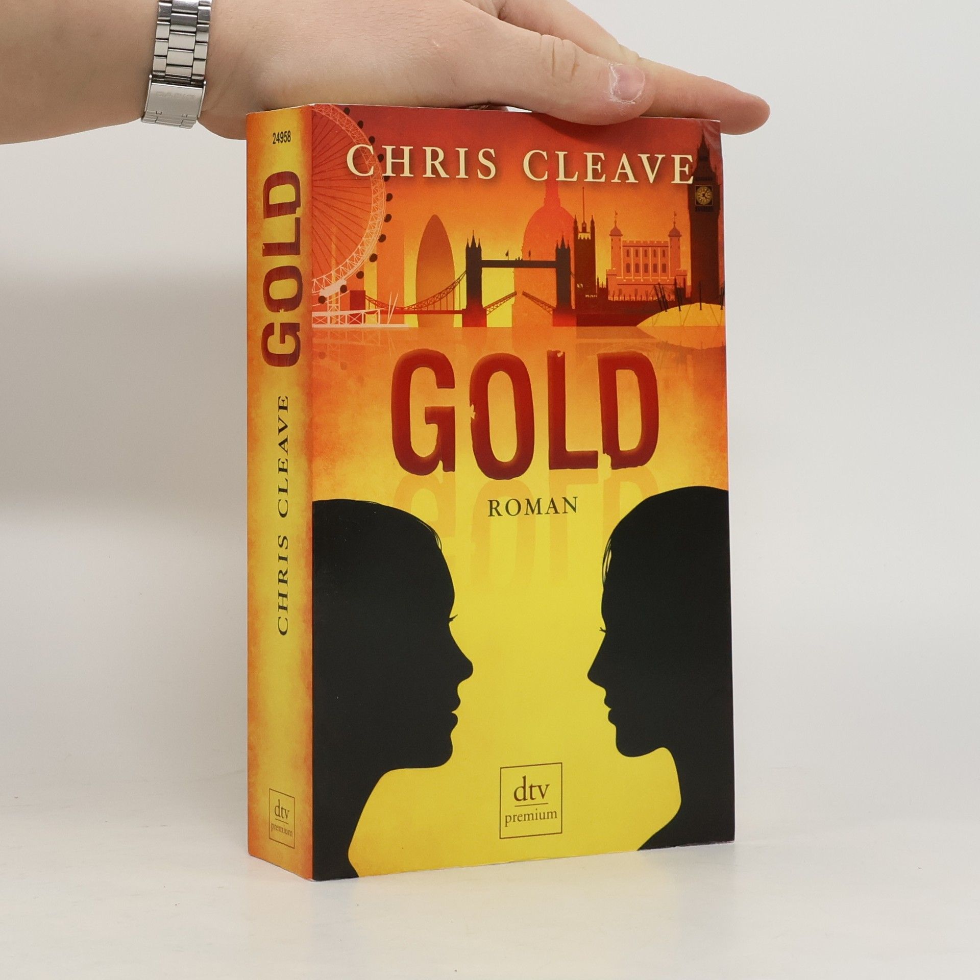 Chris Cleave Gold