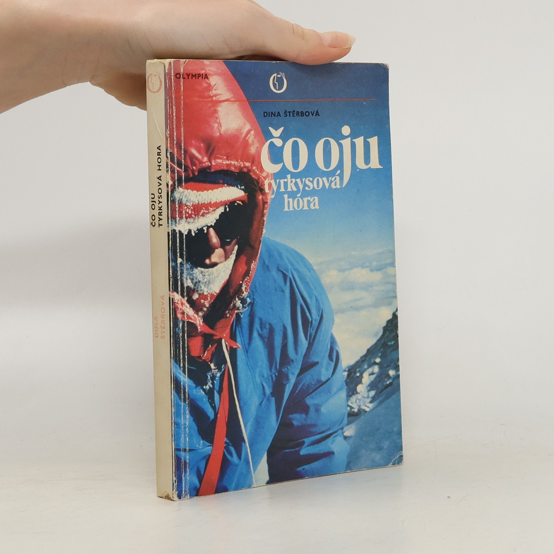 Dina Štěrbová Čo Oju, tyrkysová hora