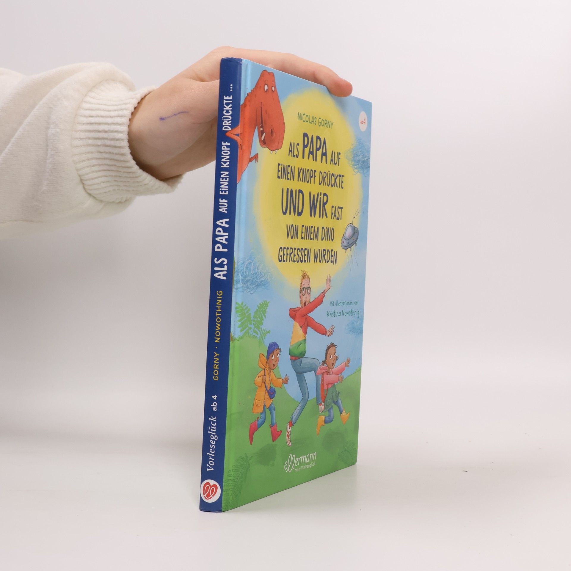 Als Papa auf einen Knopf drückte und wir fast von einem Dino gefressen wurden