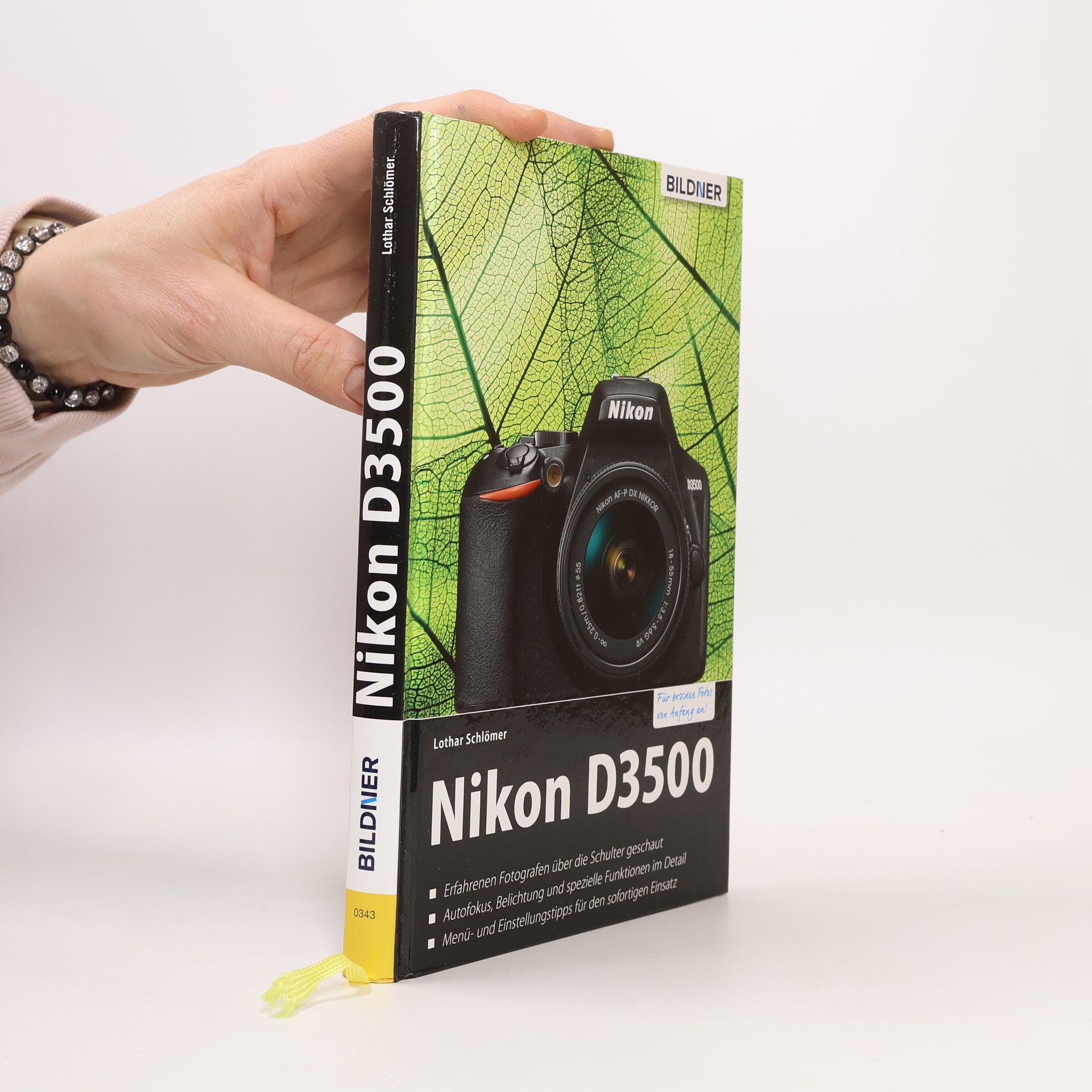 Nikon D3500