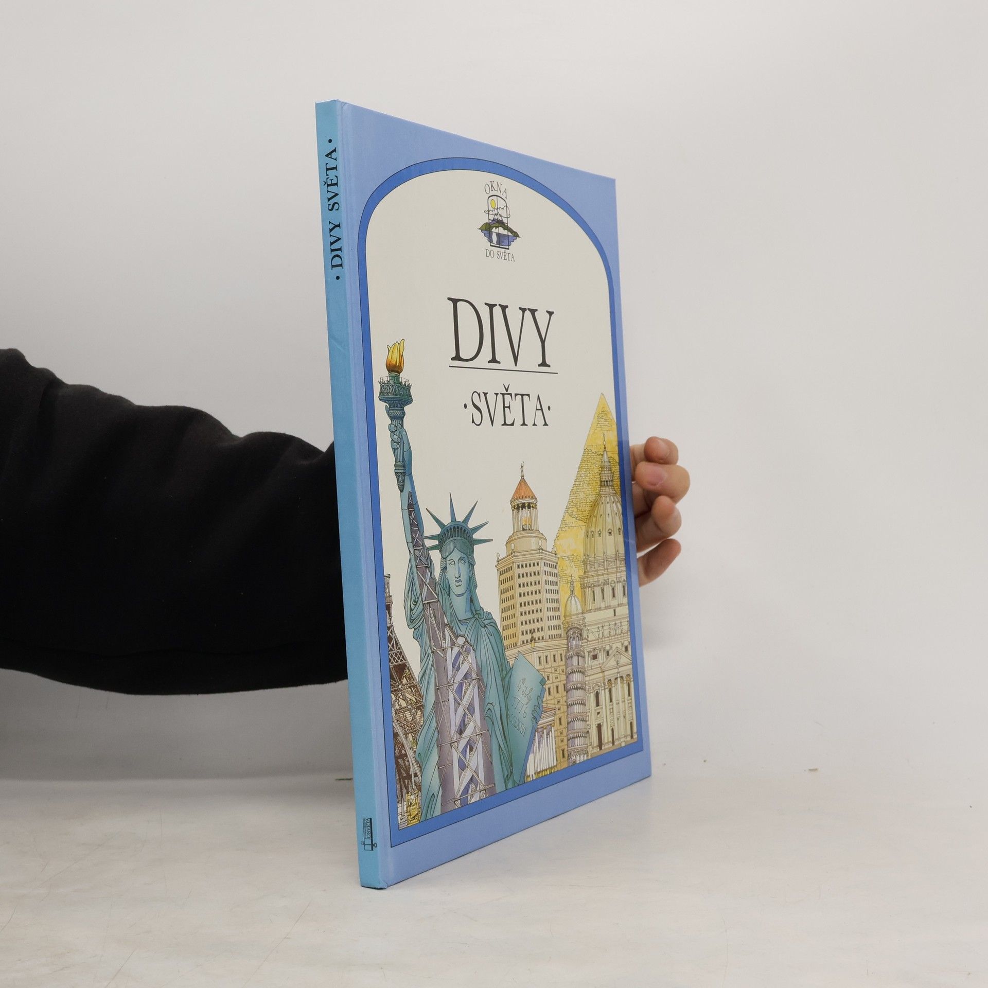 Giovanni Caselli Divy světa