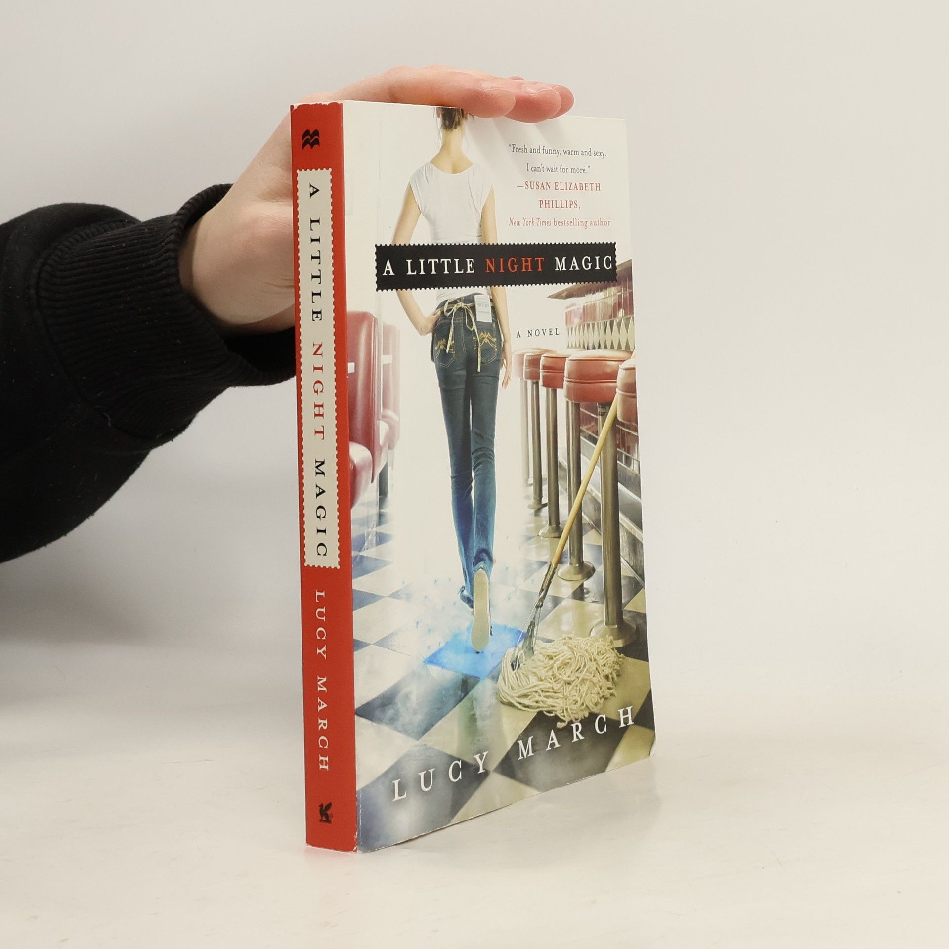 Lucy March A Little Night Magic