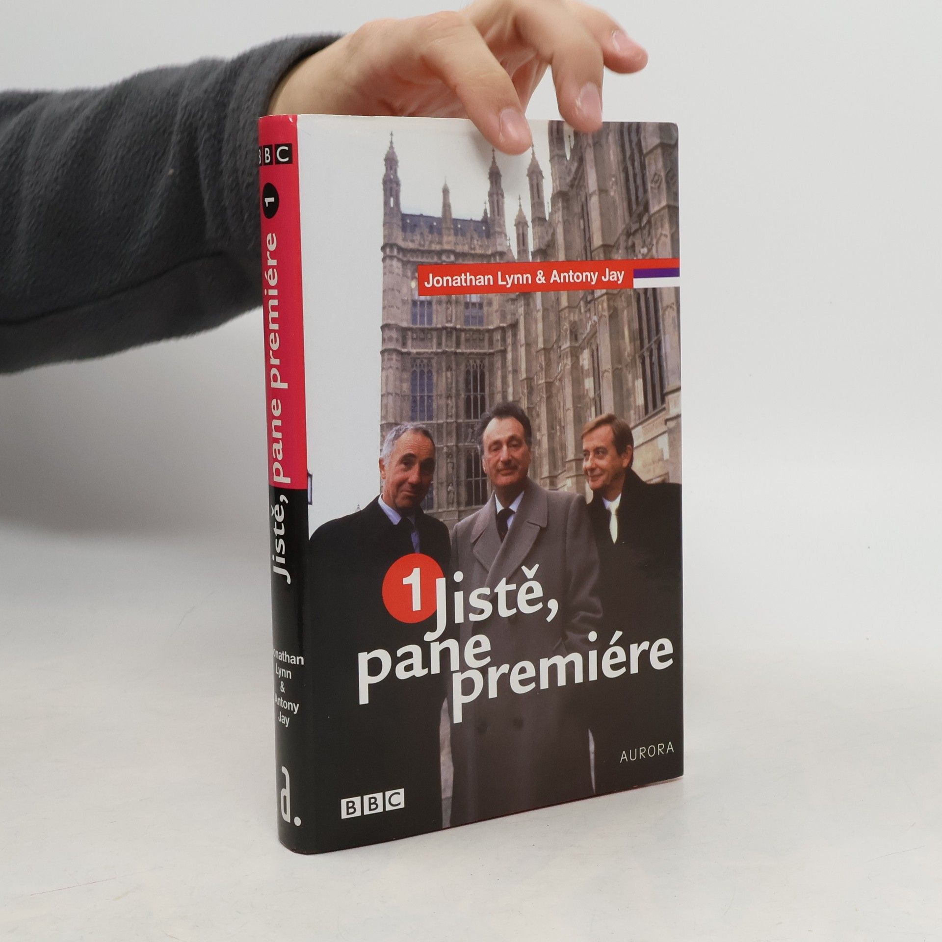 Jonathan Lynn Jistě, pane premiére. 1. část