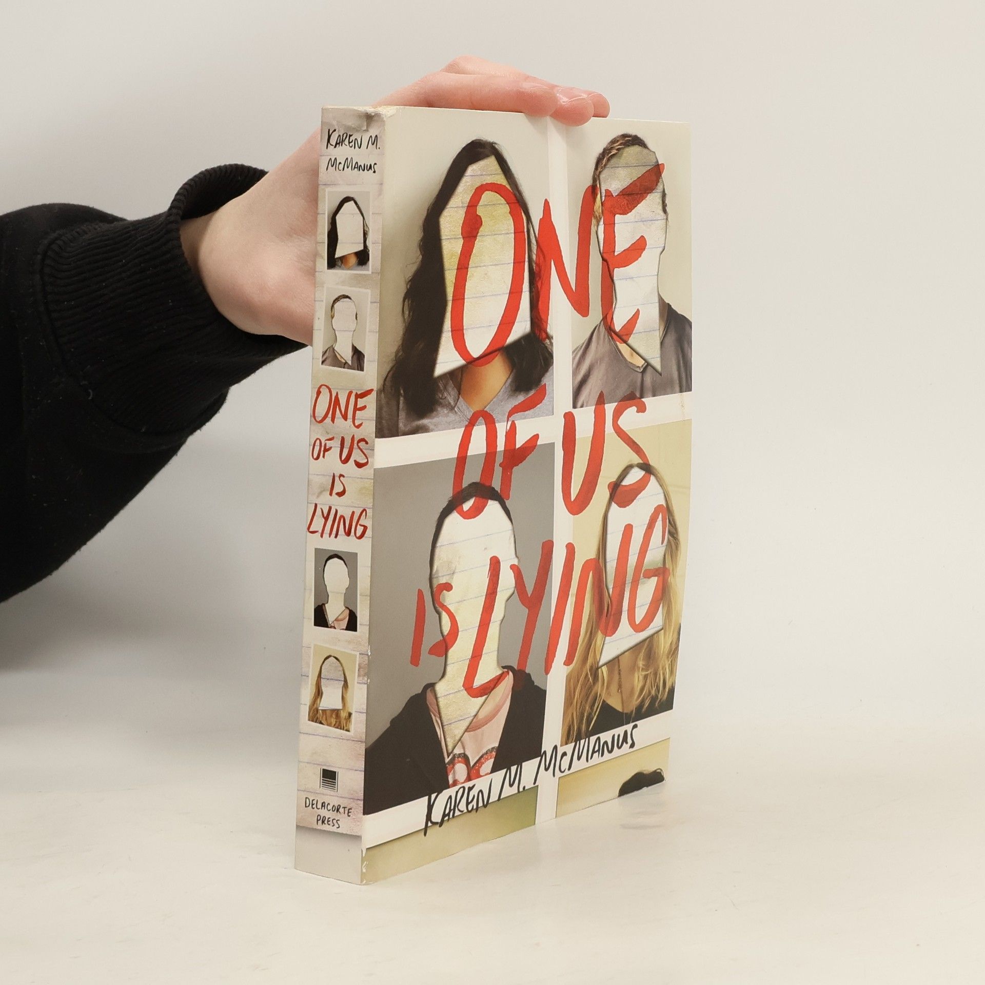 Karen M. McManus One of Us Is Lying