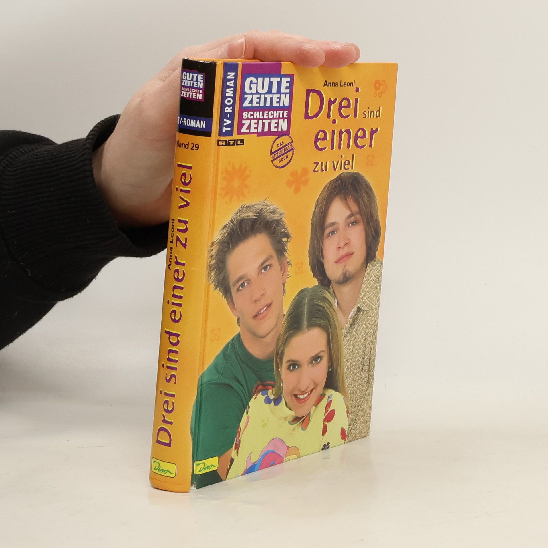 Anna Leoni Drei sind einer zu viel